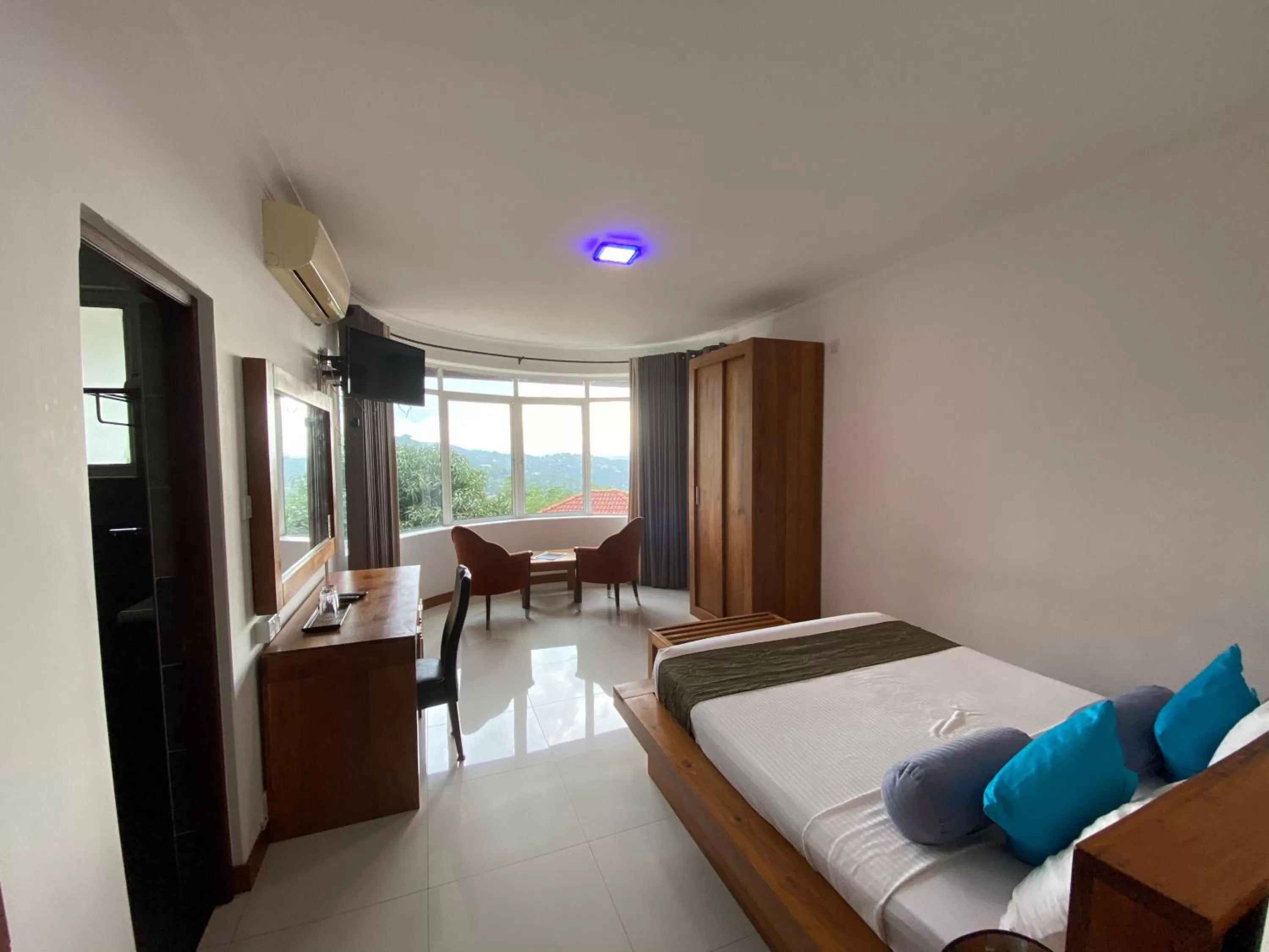 The Heaven's Villa Kandy