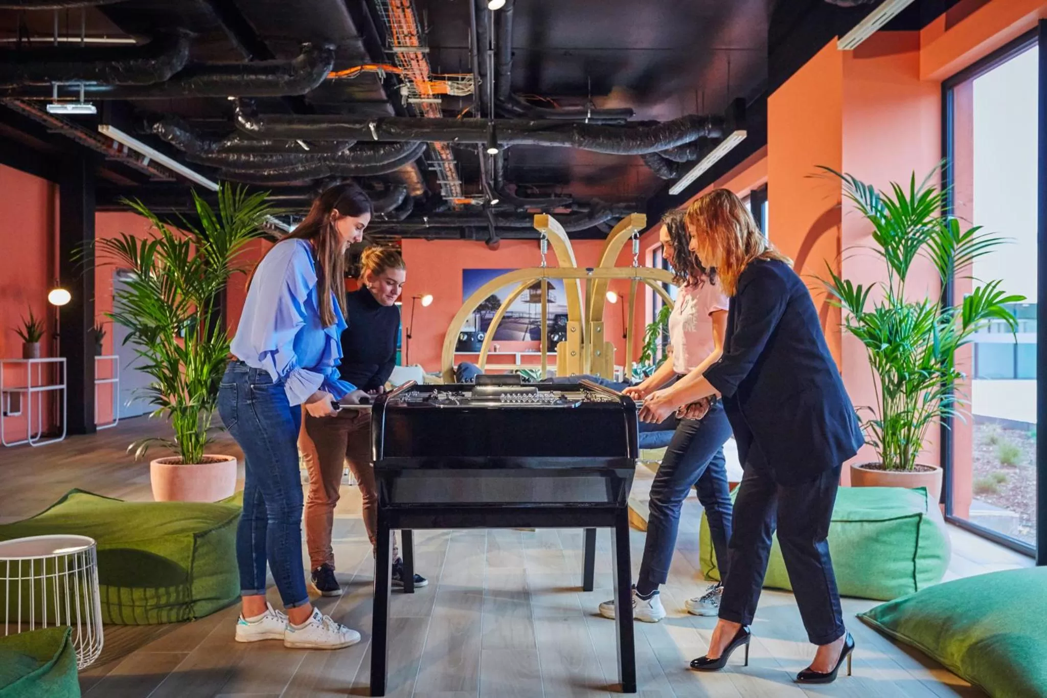 Billiard in Mercure Paris Orly Airport