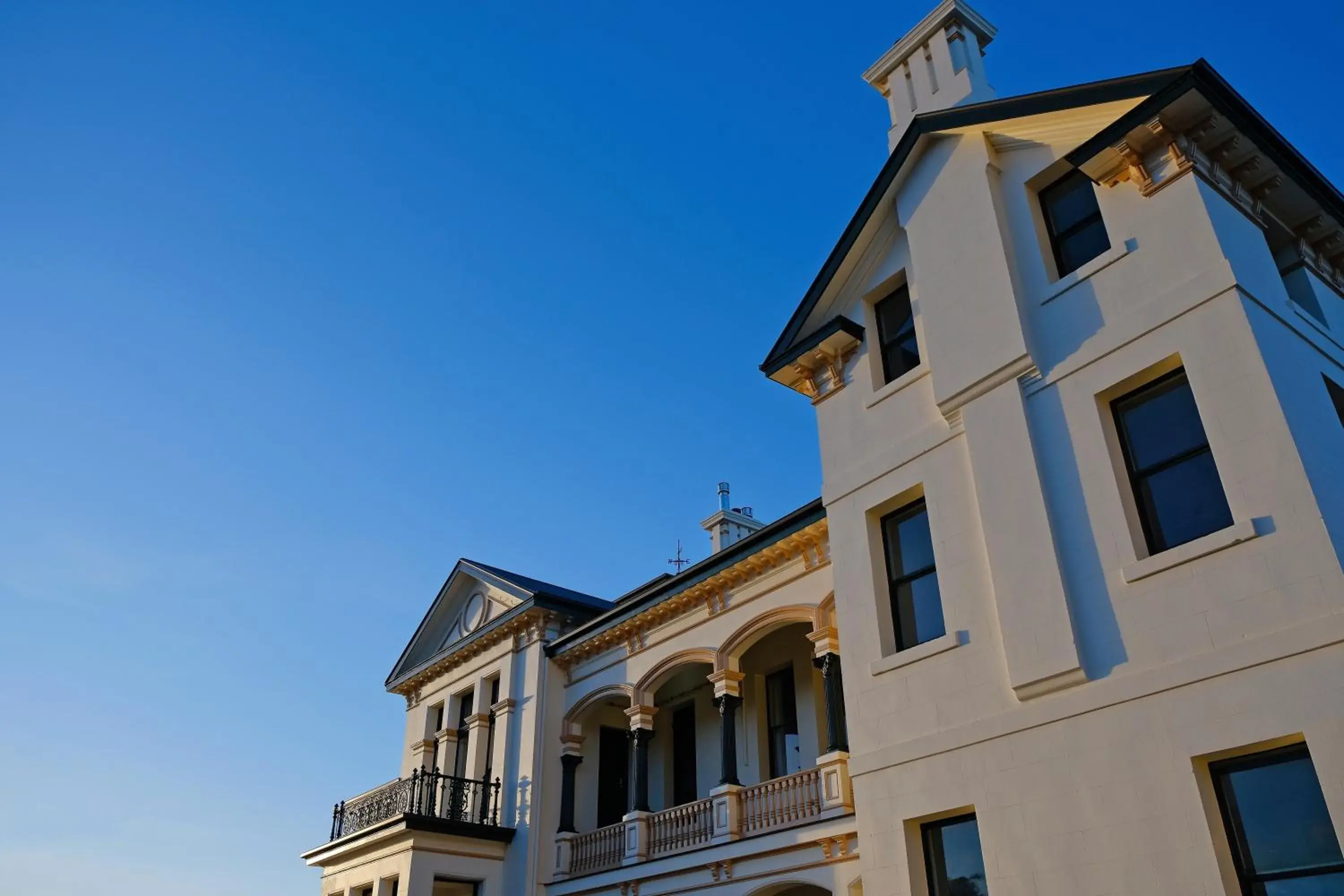 Property Building in Maylands Lodge