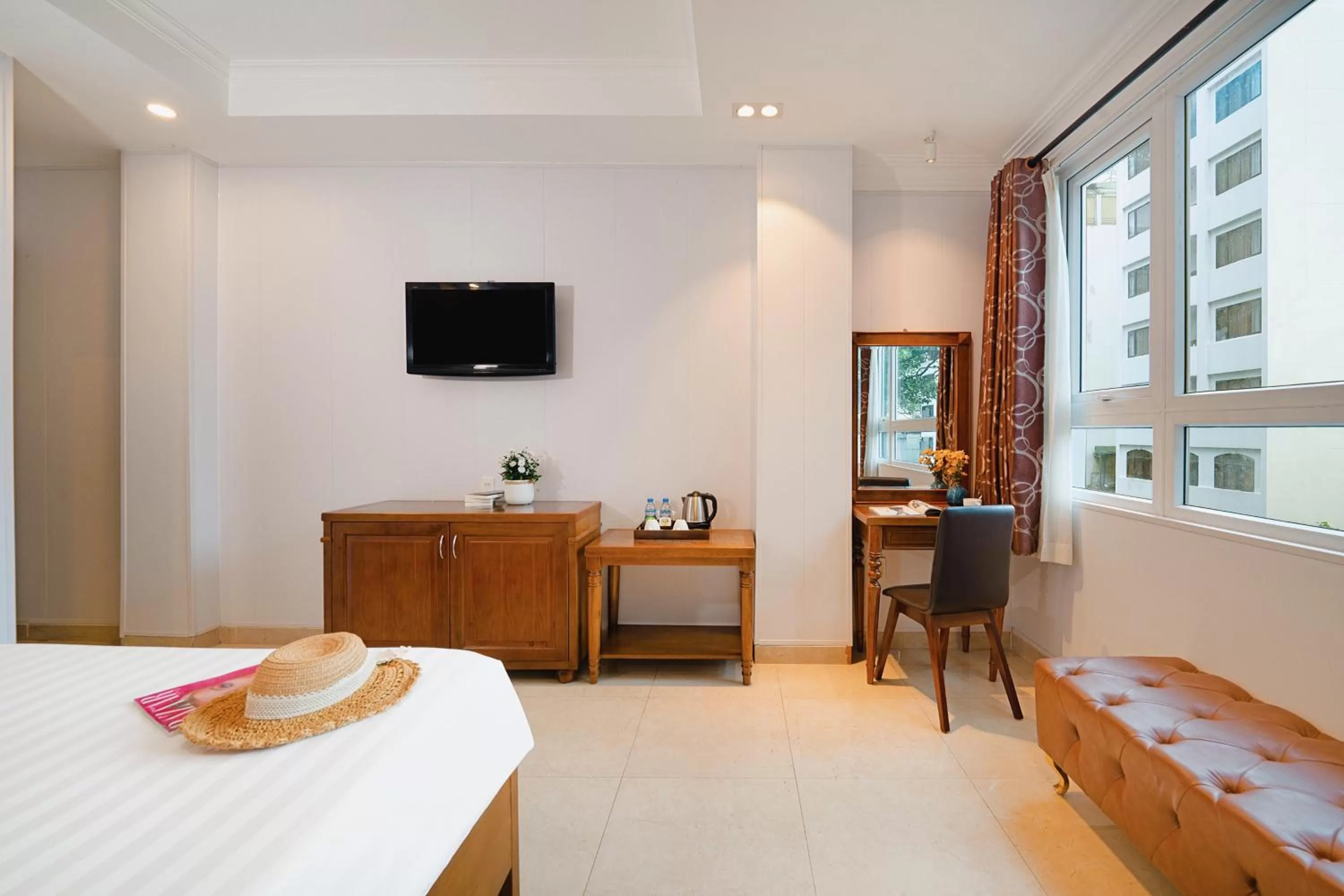 Bedroom, TV/Entertainment Center in Tuong Vy Ben Thanh Hotel