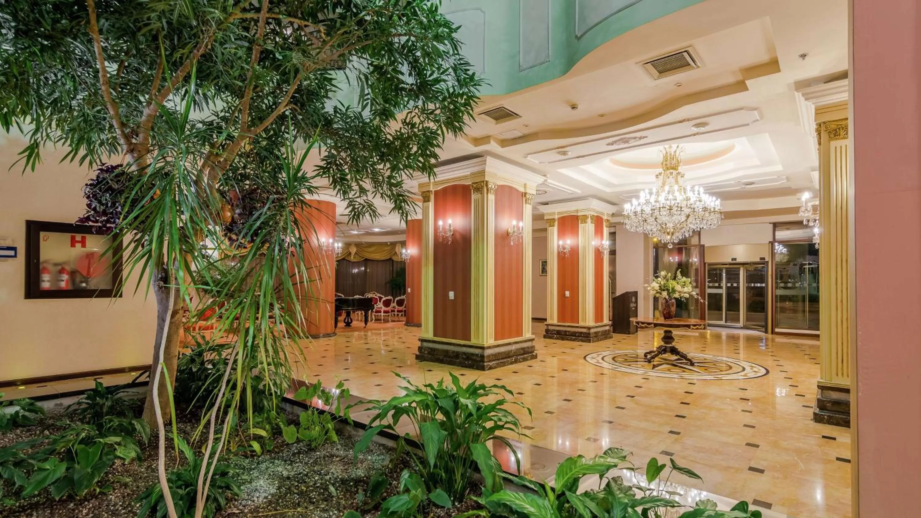 Lobby or reception in Hilton Sibiu