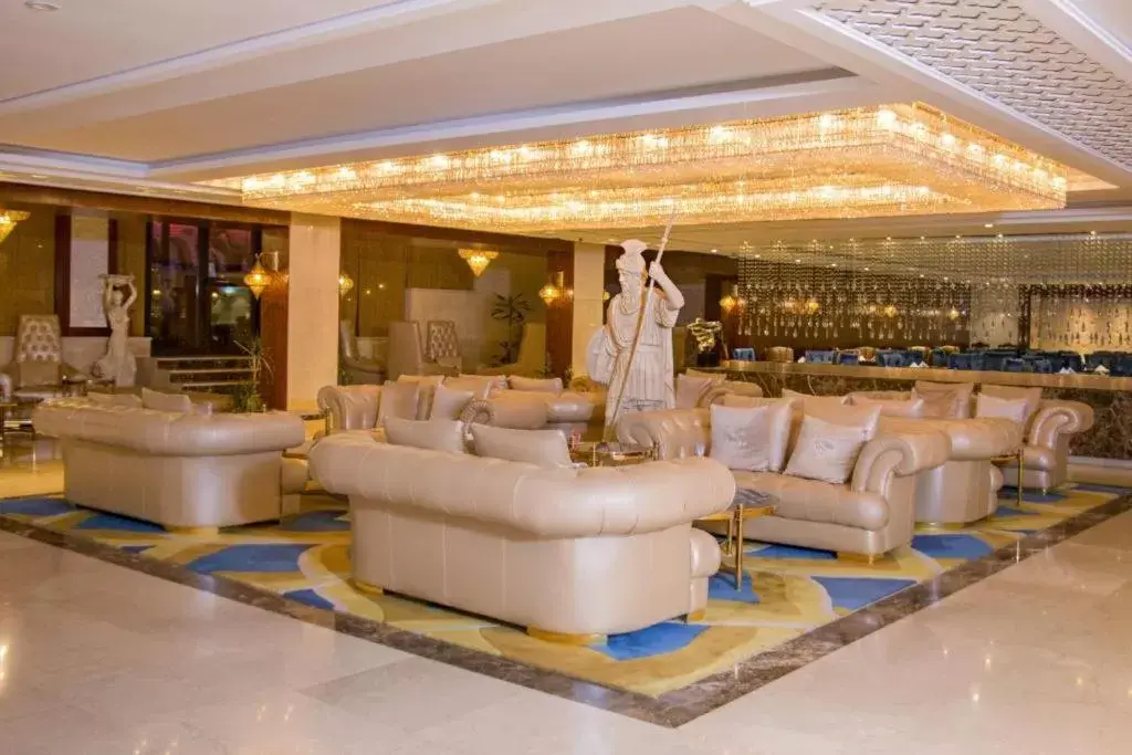 Seating area, Lounge/Bar in Harir Palace Hotel