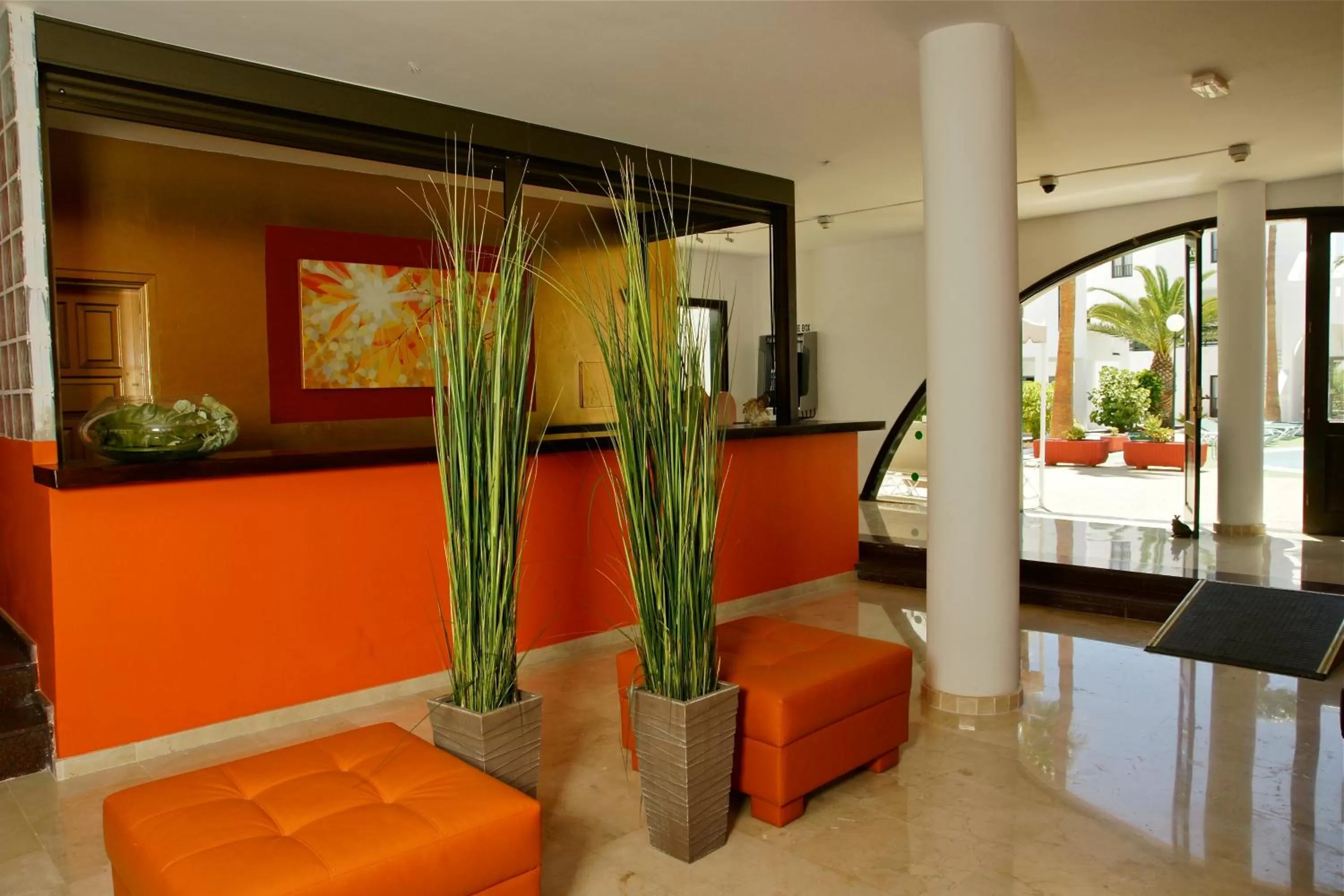 Lobby or reception in Nazaret Sol