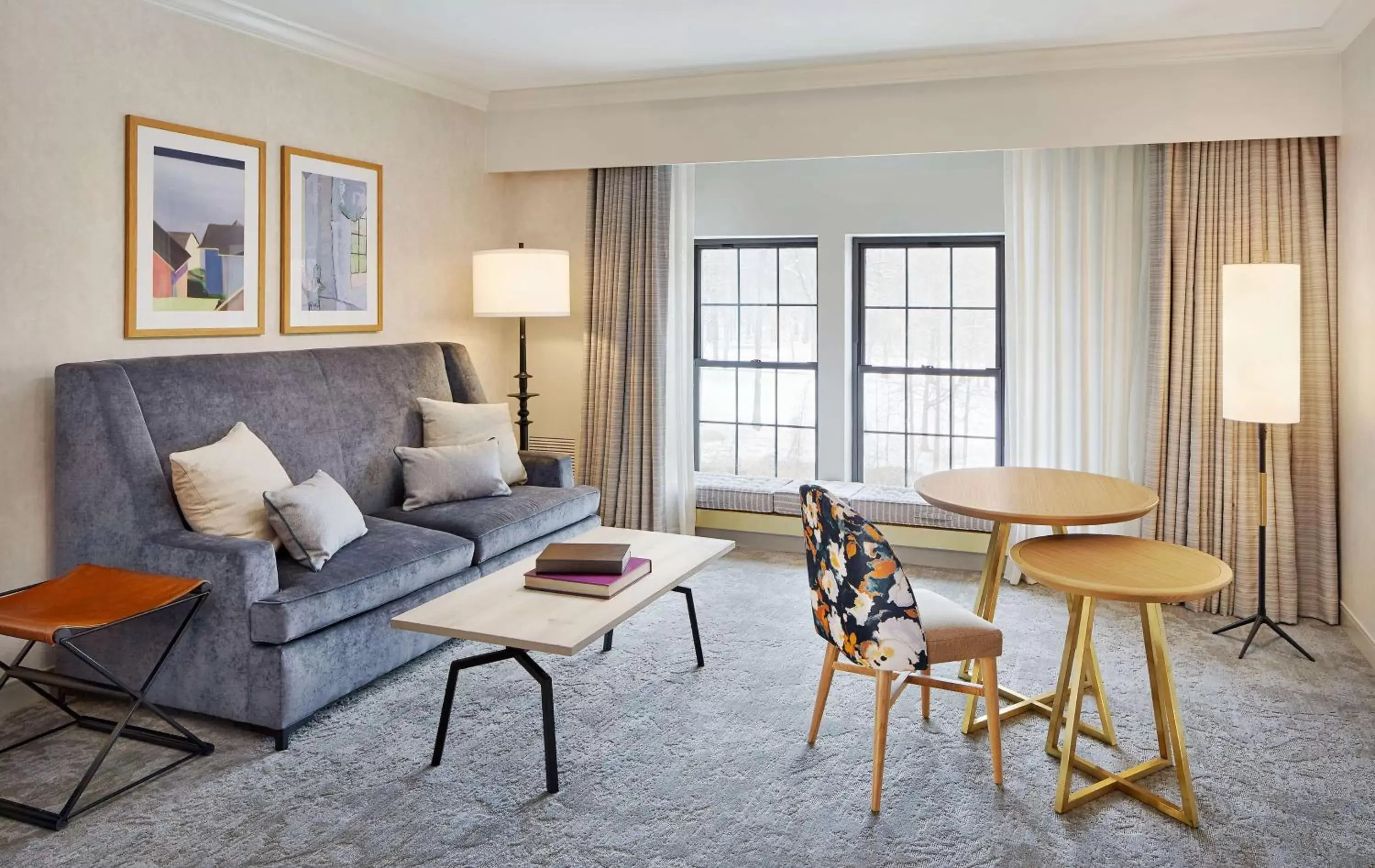 Living room in Hilton Pearl River Living room in Hilton Pearl River