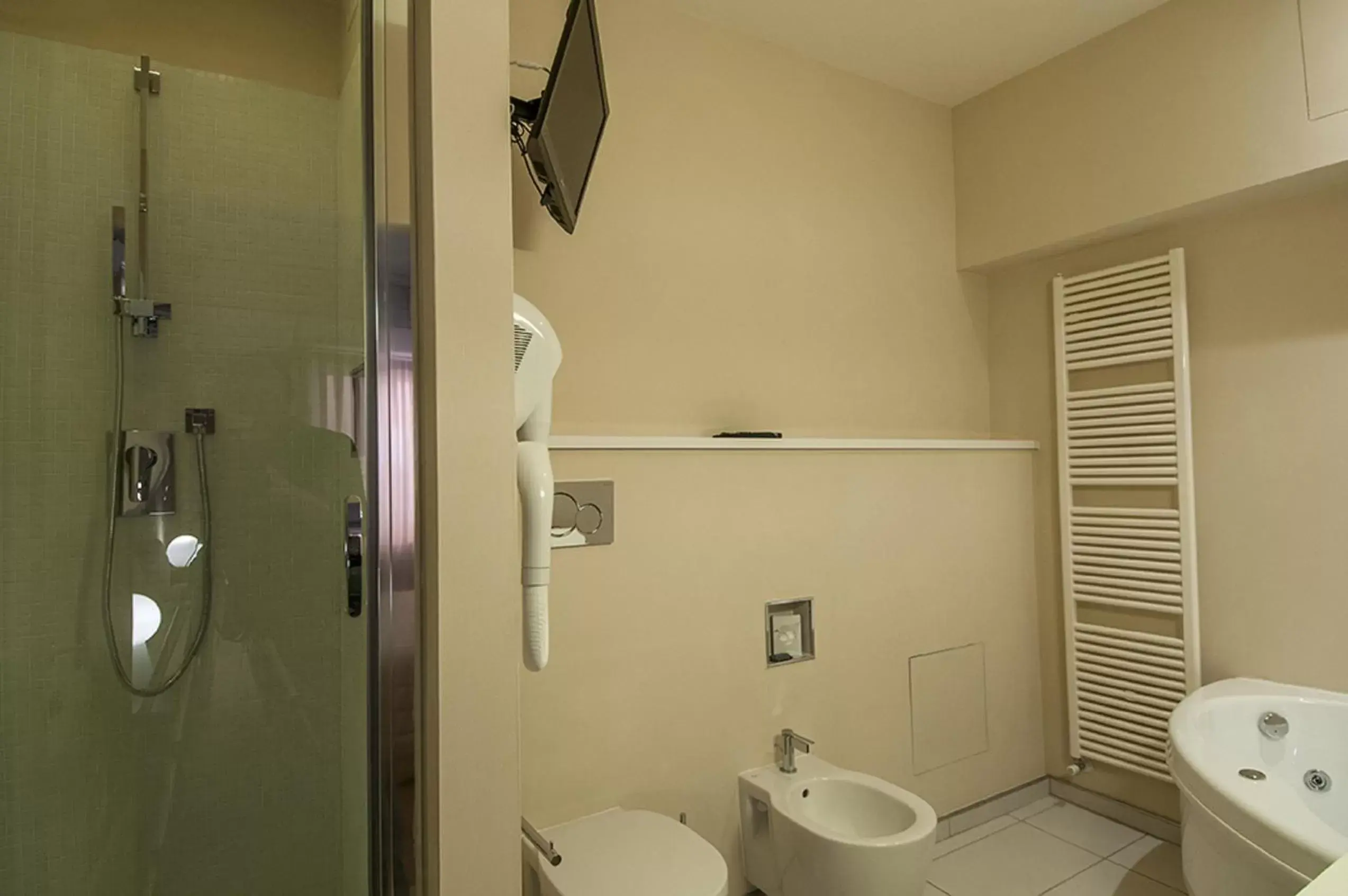 Bathroom in Hotel Alla Corte degli Angeli