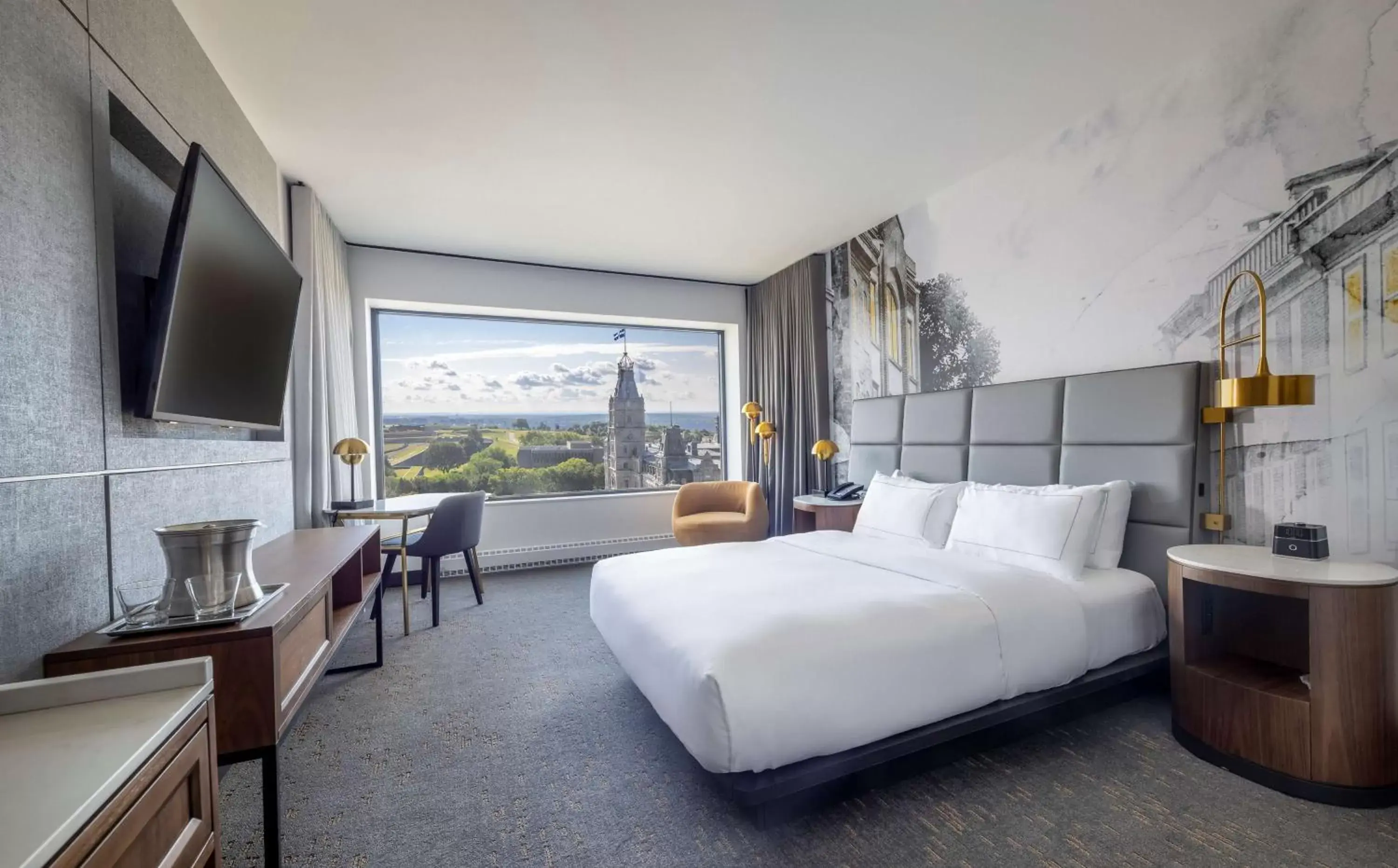 Bedroom in Hilton Québec