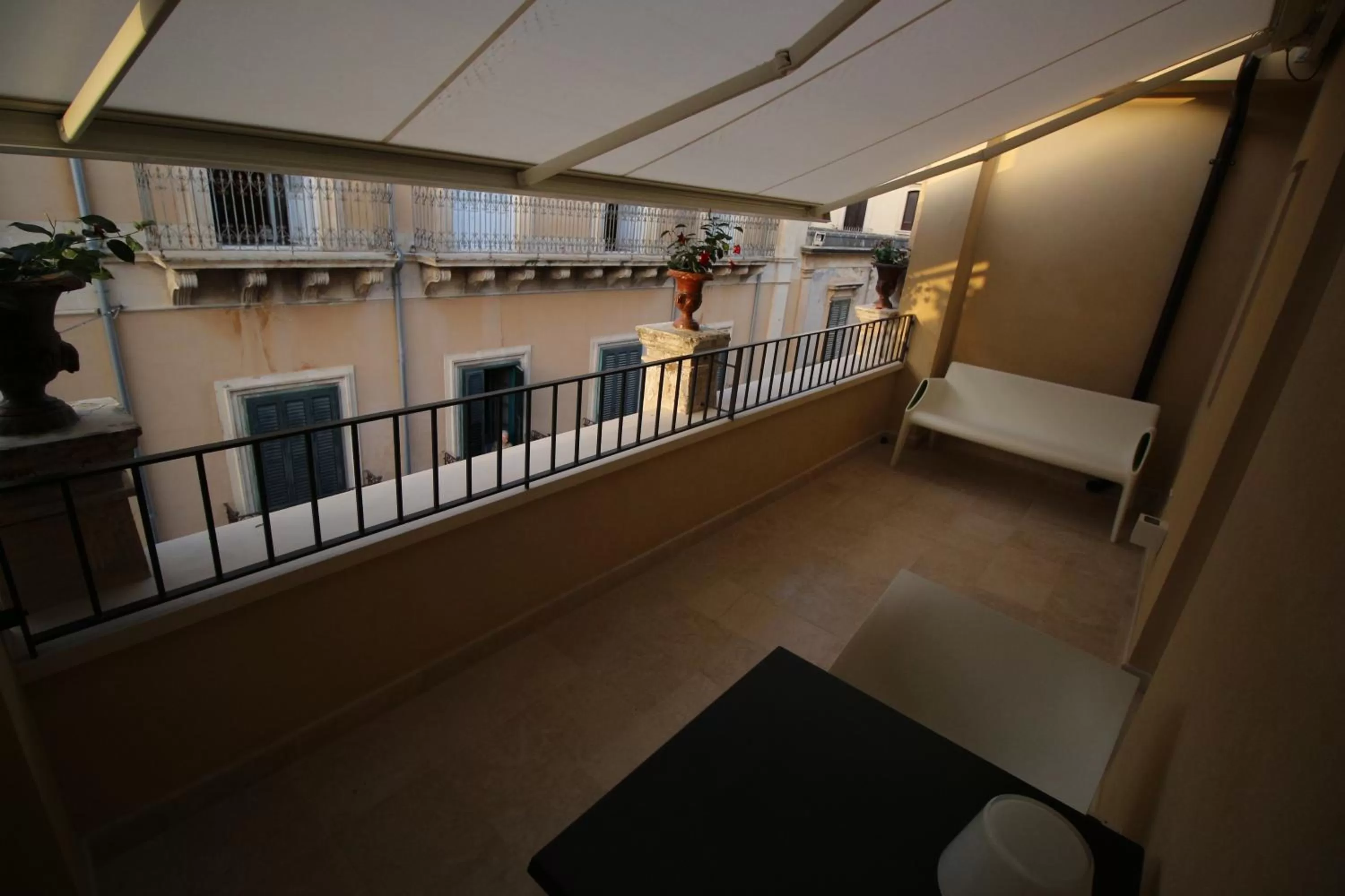 Balcony/Terrace in Hotel Porta Reale
