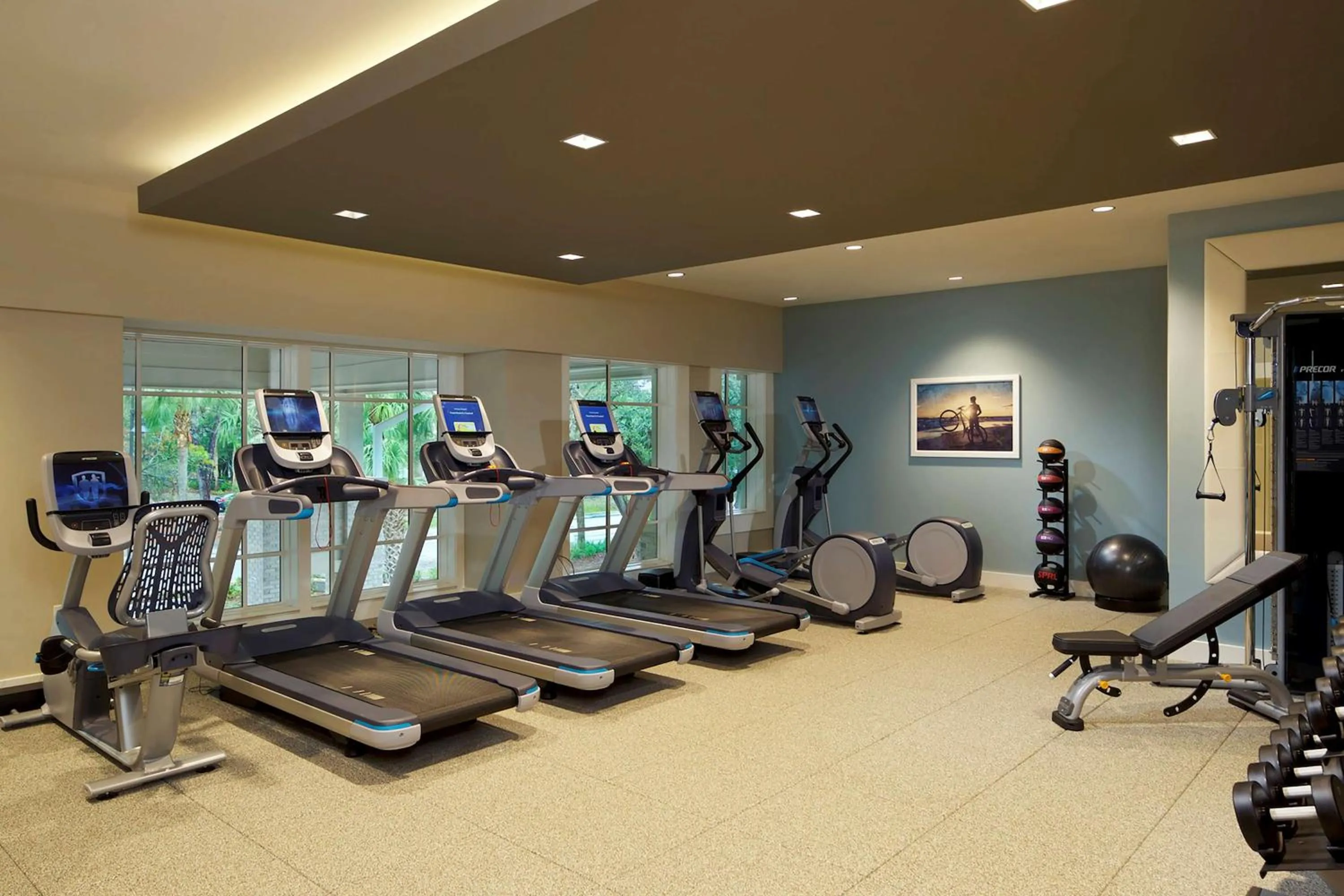 Fitness centre/facilities in Hilton Grand Vacations Club Ocean Oak Resort Hilton Head