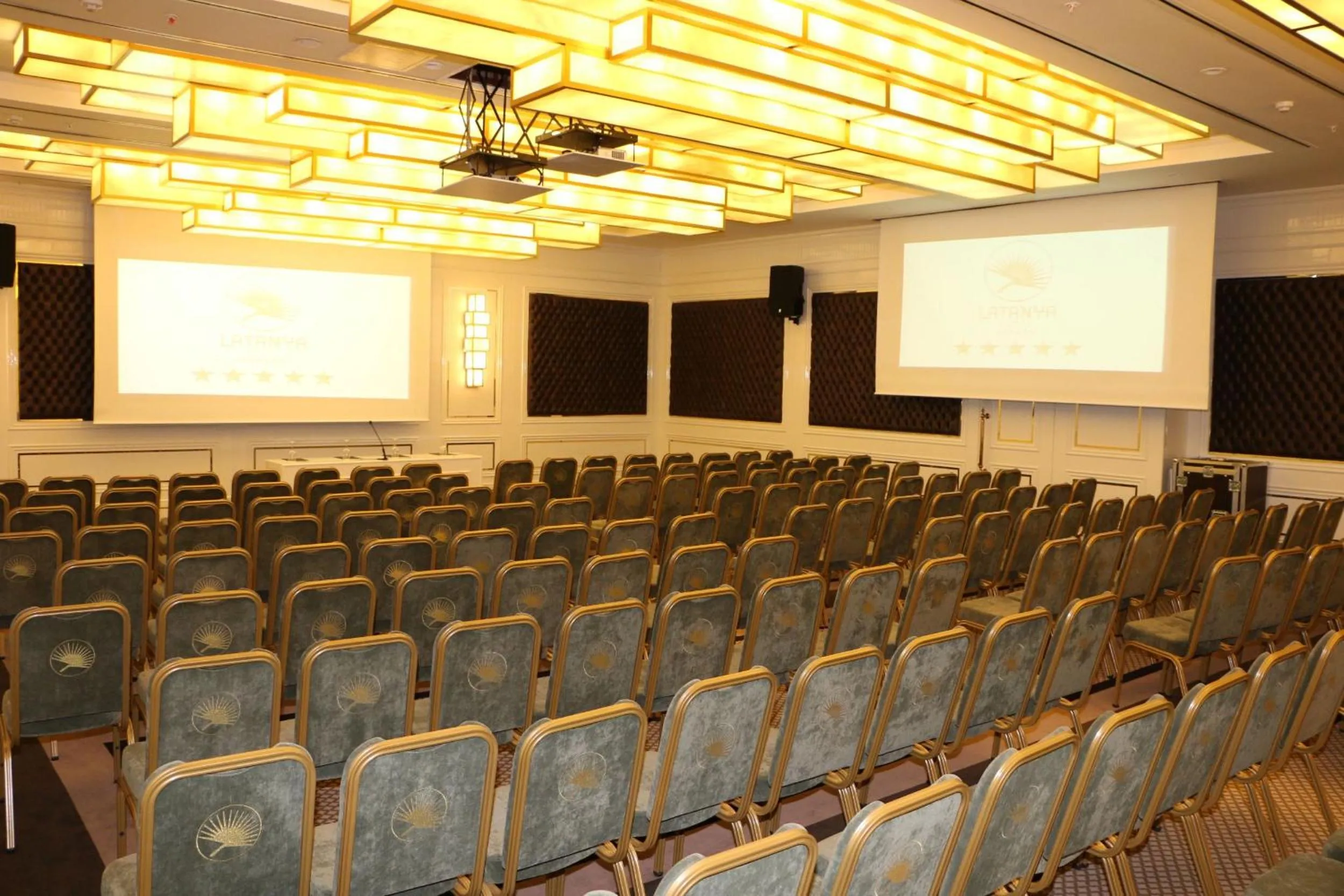 Meeting/conference room in Latanya Hotel Ankara