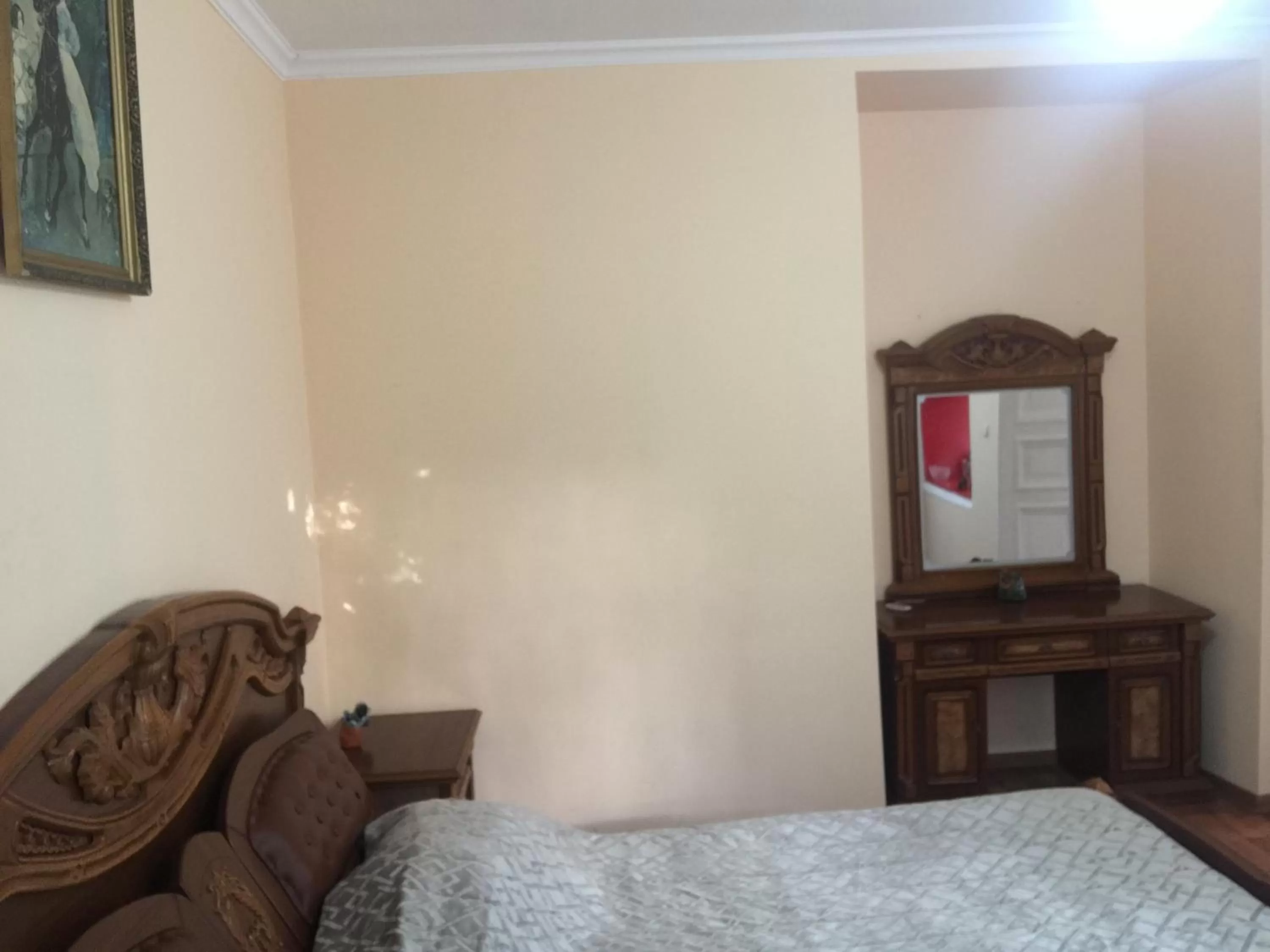 Bed in Nika's Guest House