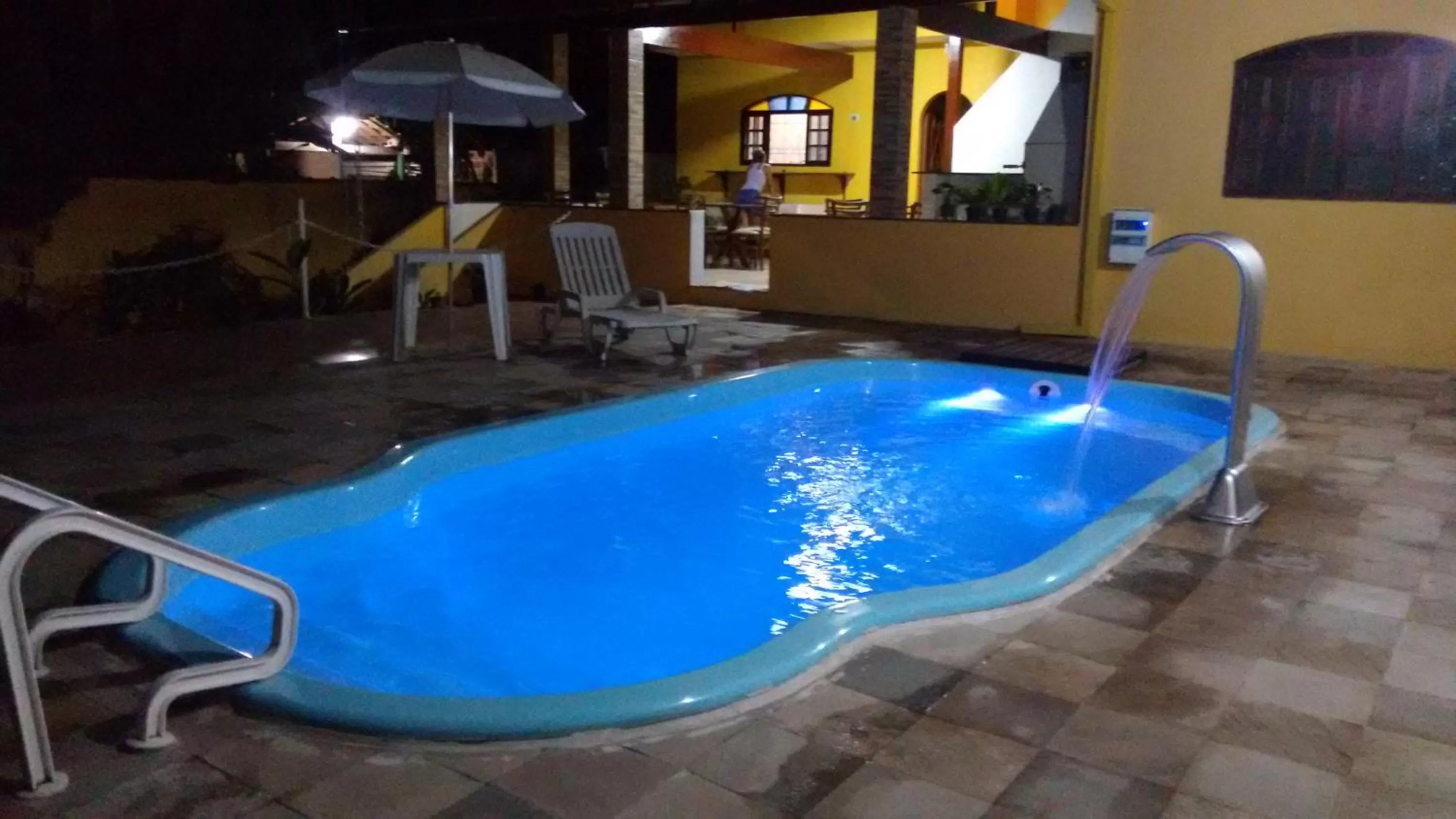 Swimming pool in Pousada da Rose Paraty