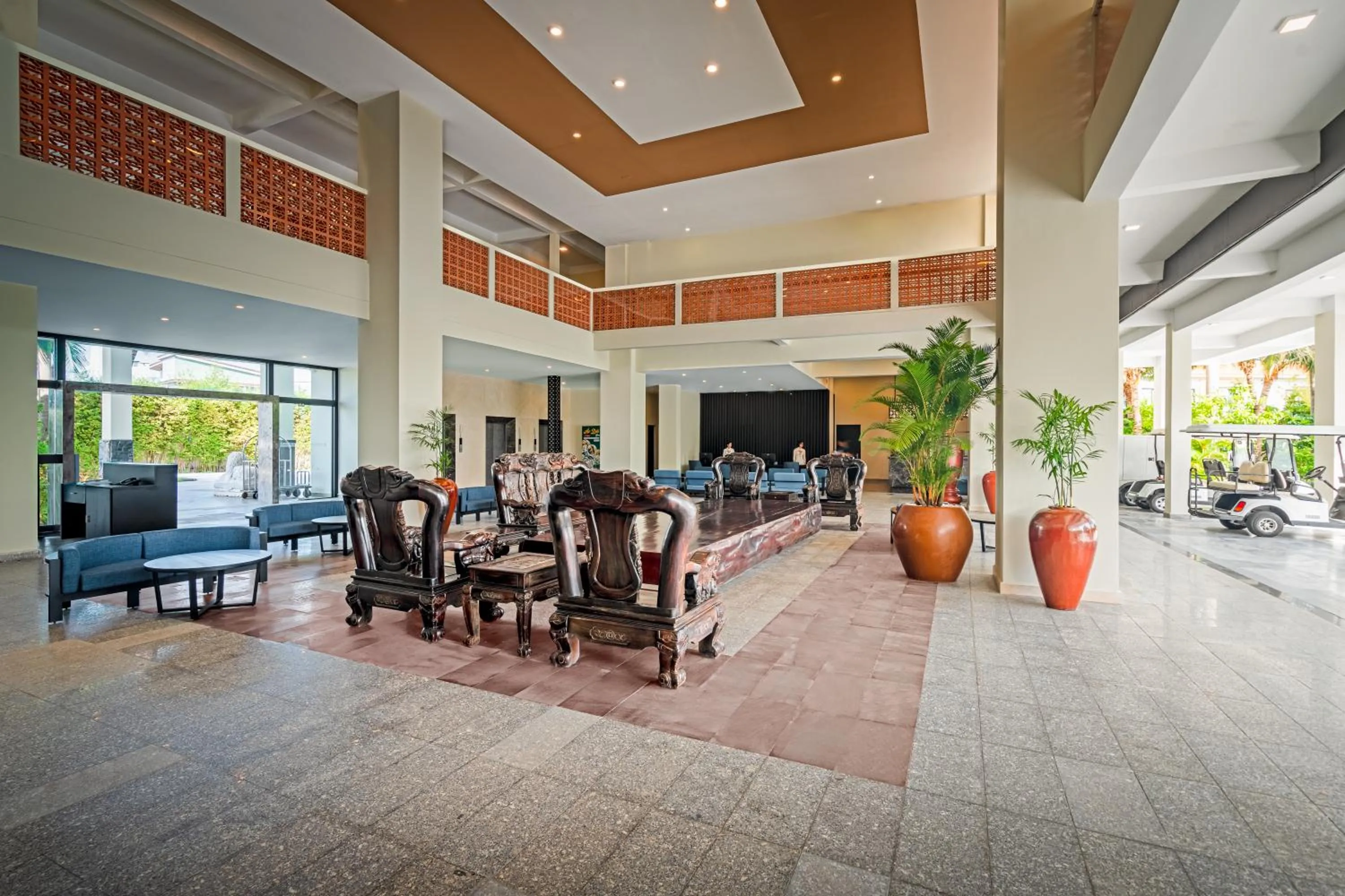 Lobby or reception in Grandvrio Ocean Resort Danang