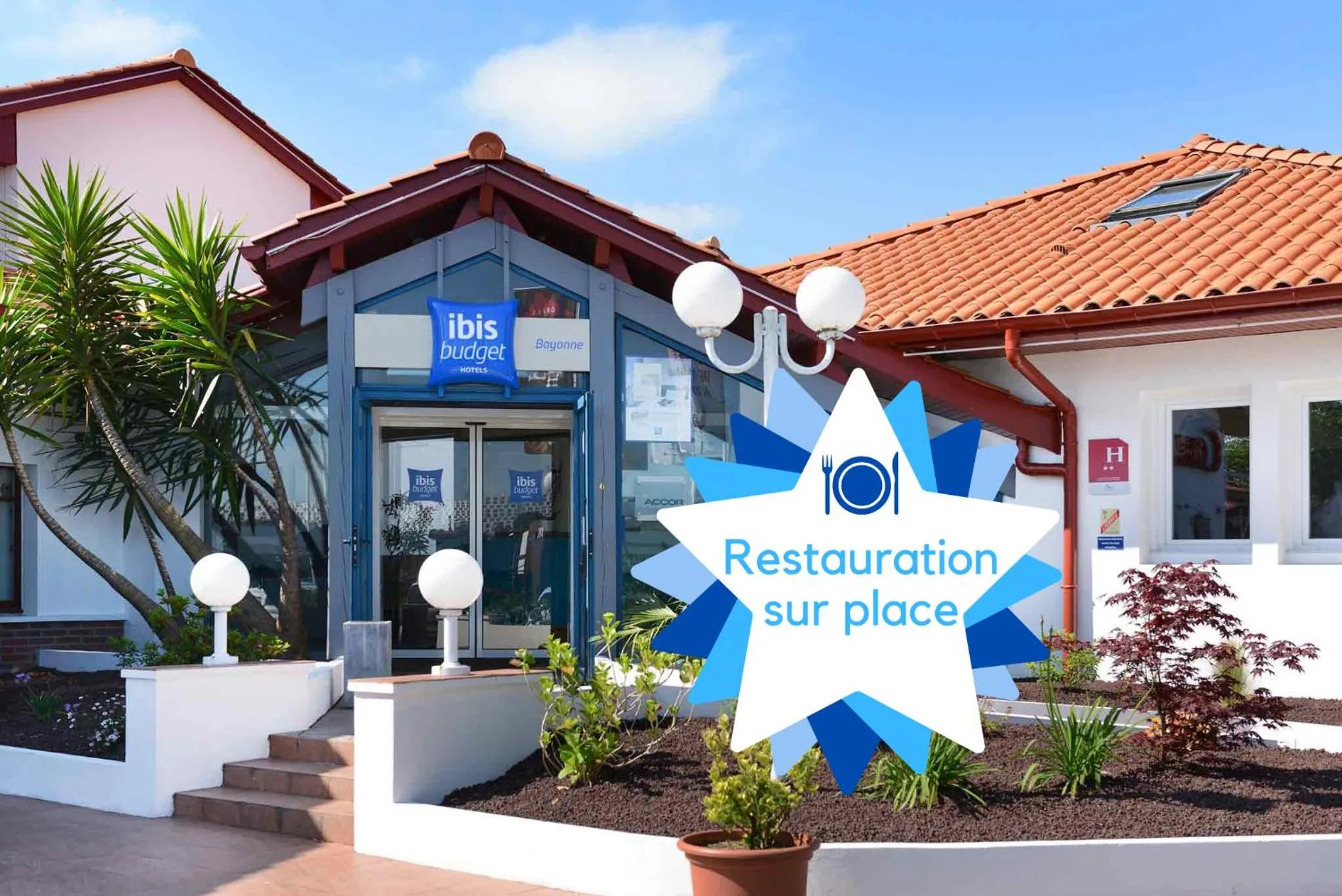 Facade/entrance in ibis budget Bayonne