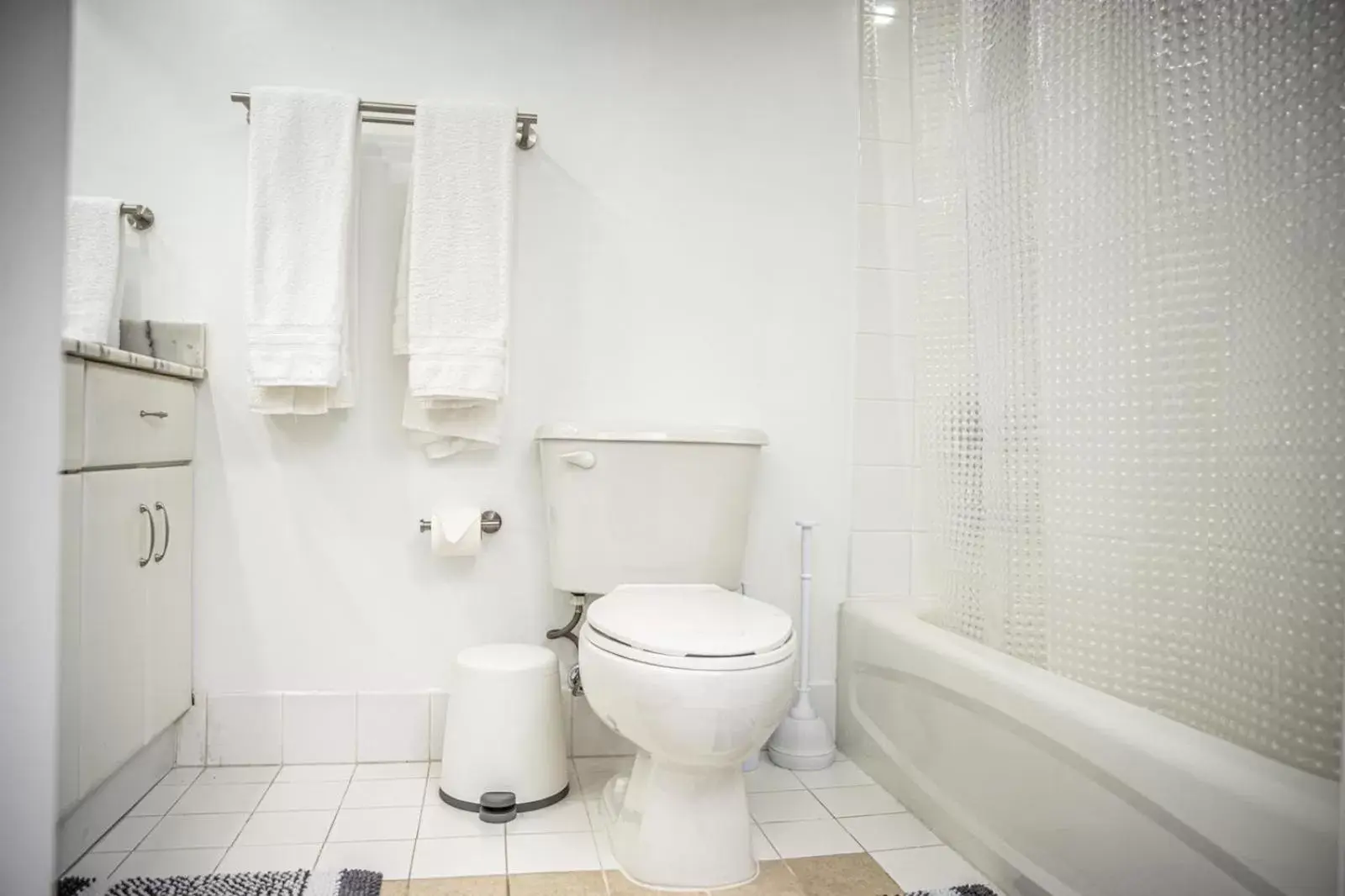 Bathroom in Modern and Luxurious Brickell Studio