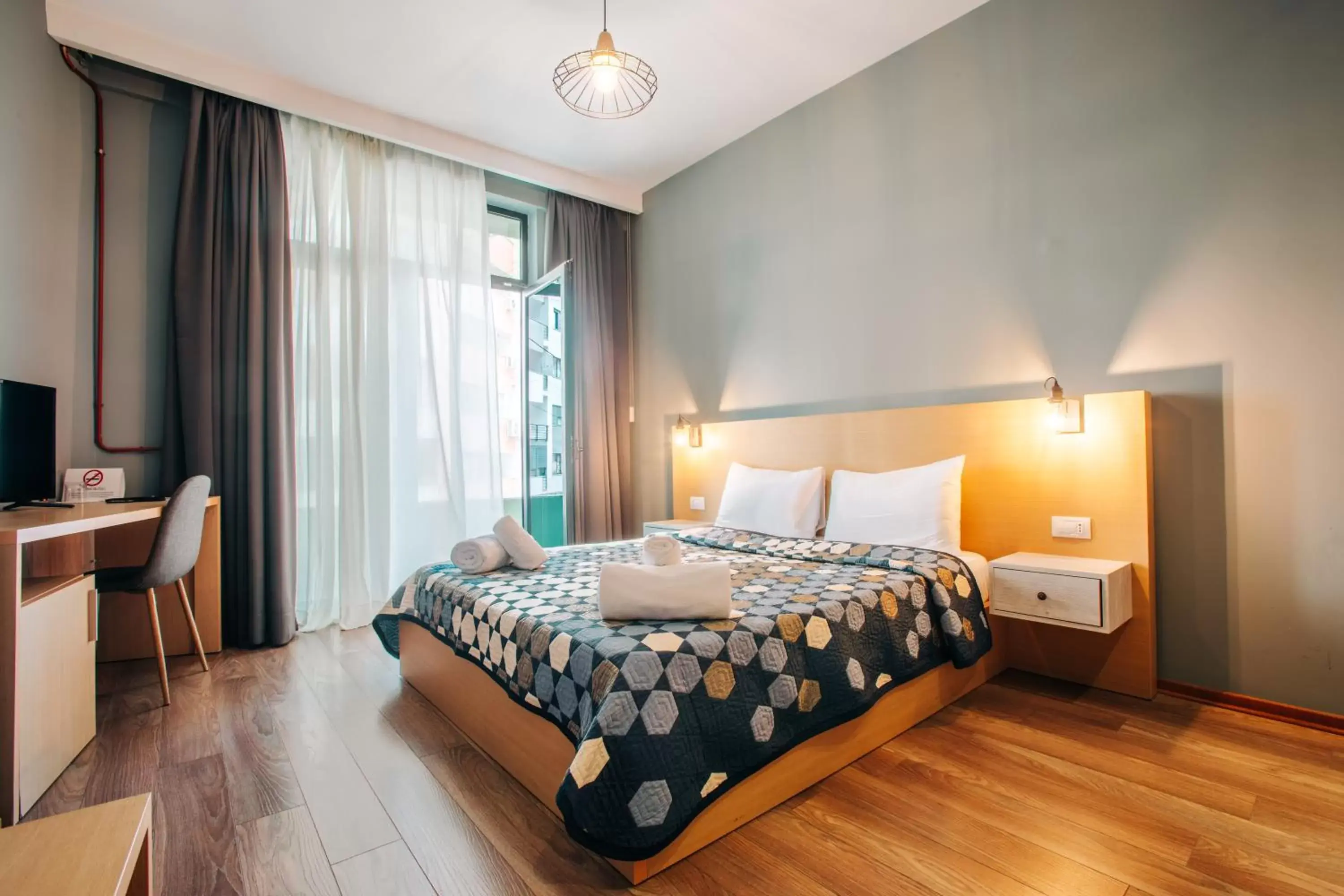 Property building, Bed in Arc Hotel Tirana