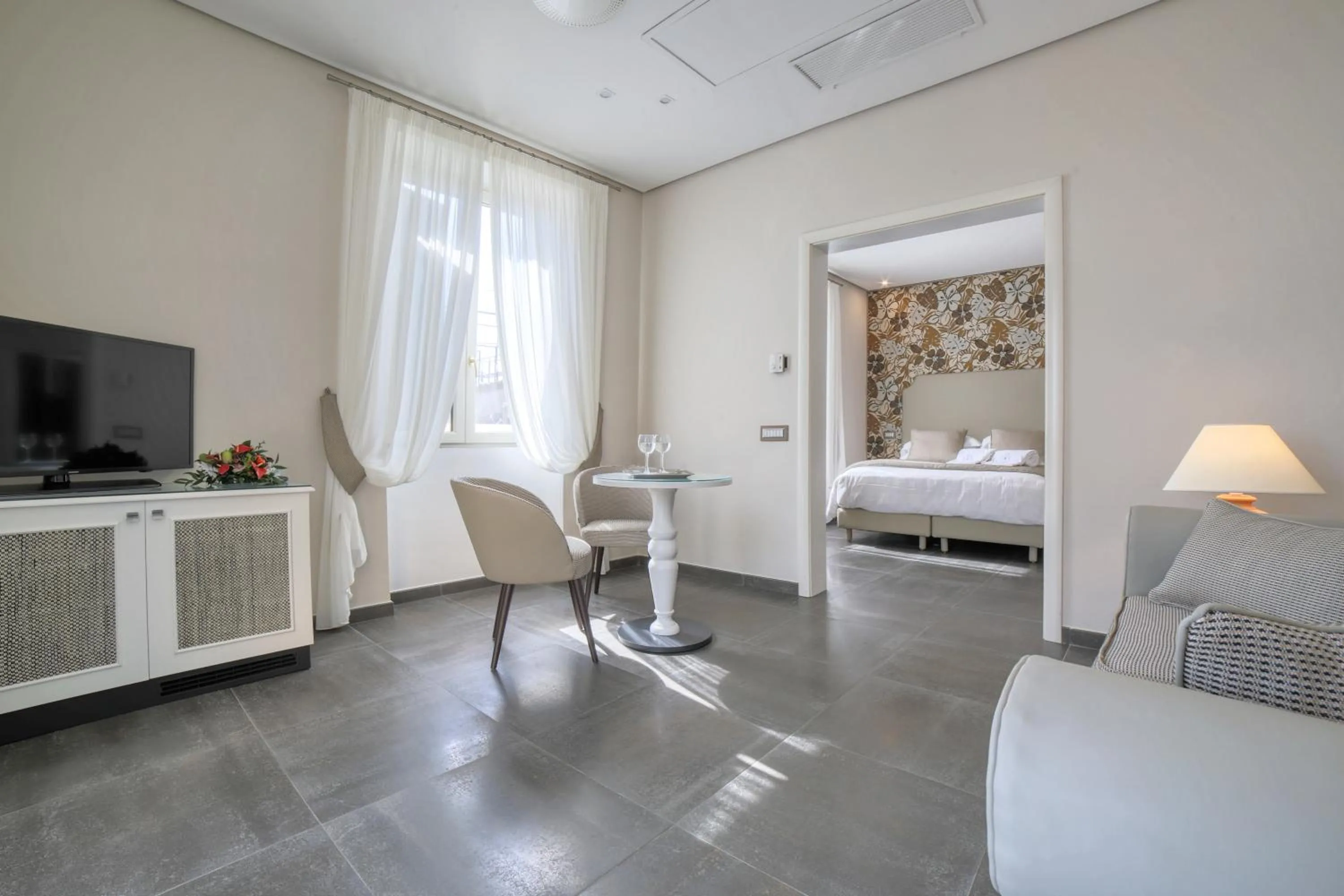 Photo of the whole room, Bed in Palazzo Confalone