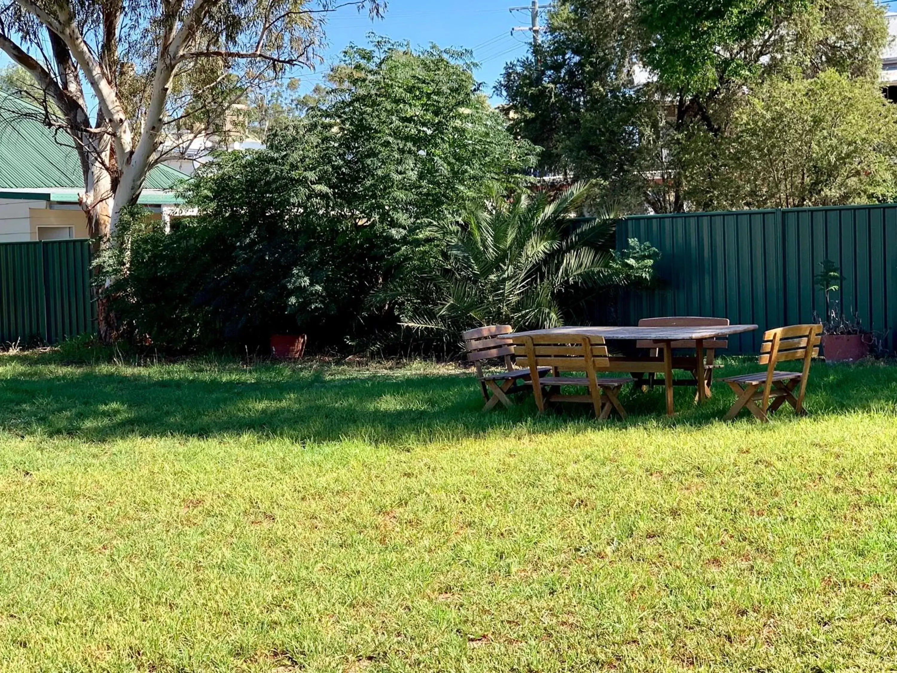 Garden in Gilgandra Motel