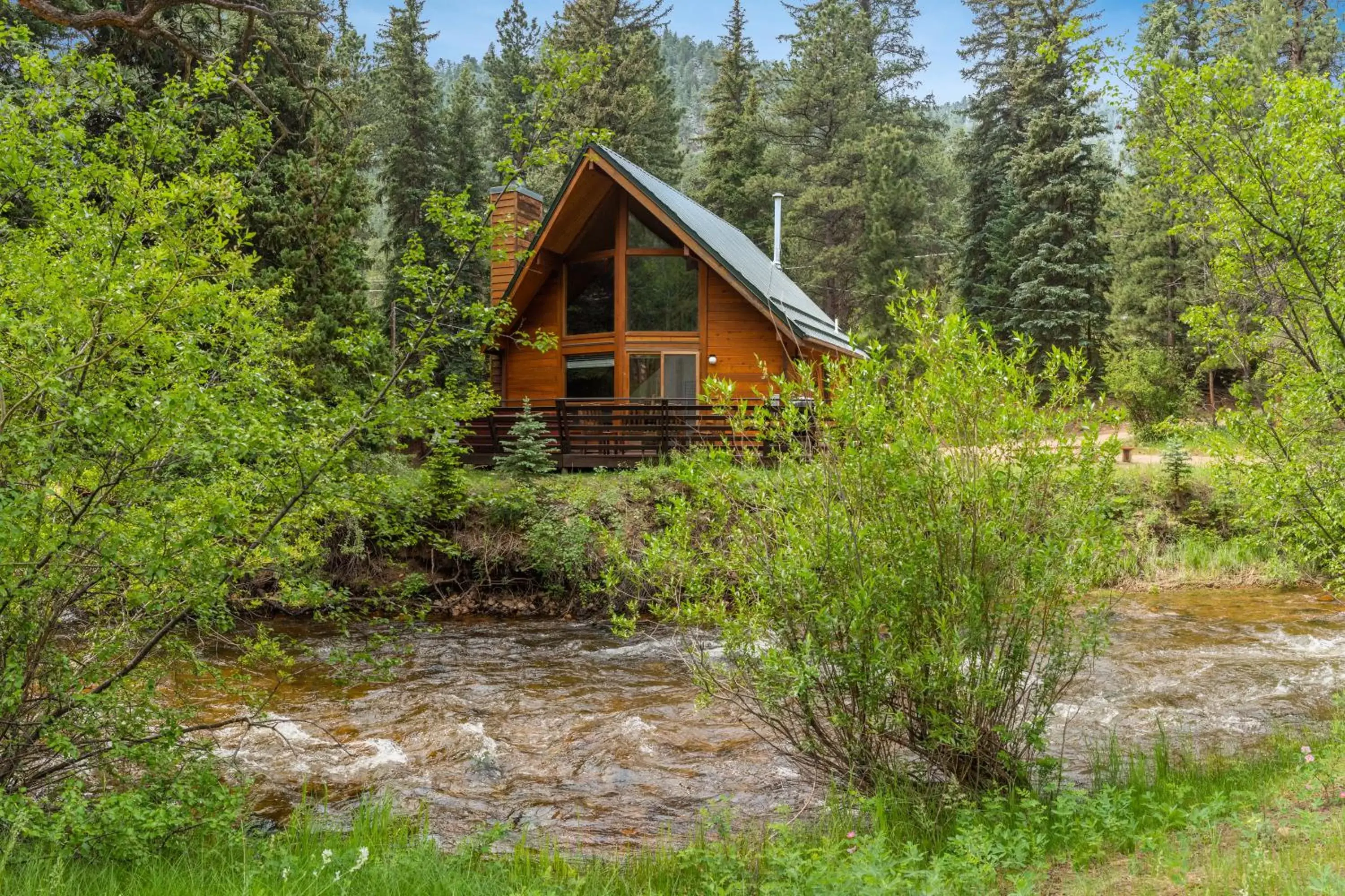 Property Building in Ponderosa Lodge