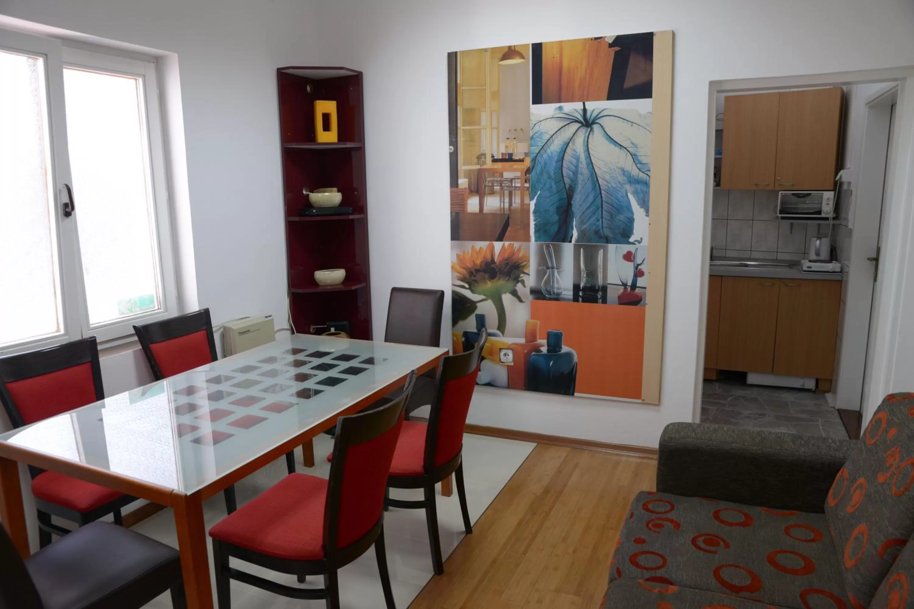 Guest House GOLDEN COIN