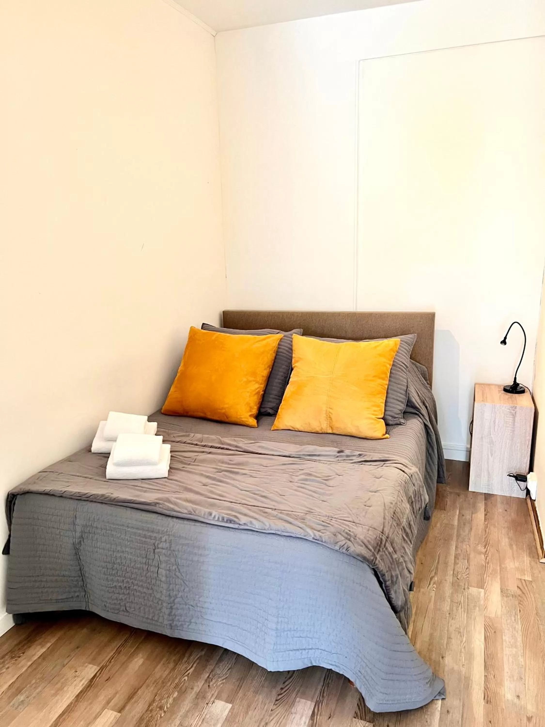 Photo of the whole room, Bed in Domaine de l'Aufrene