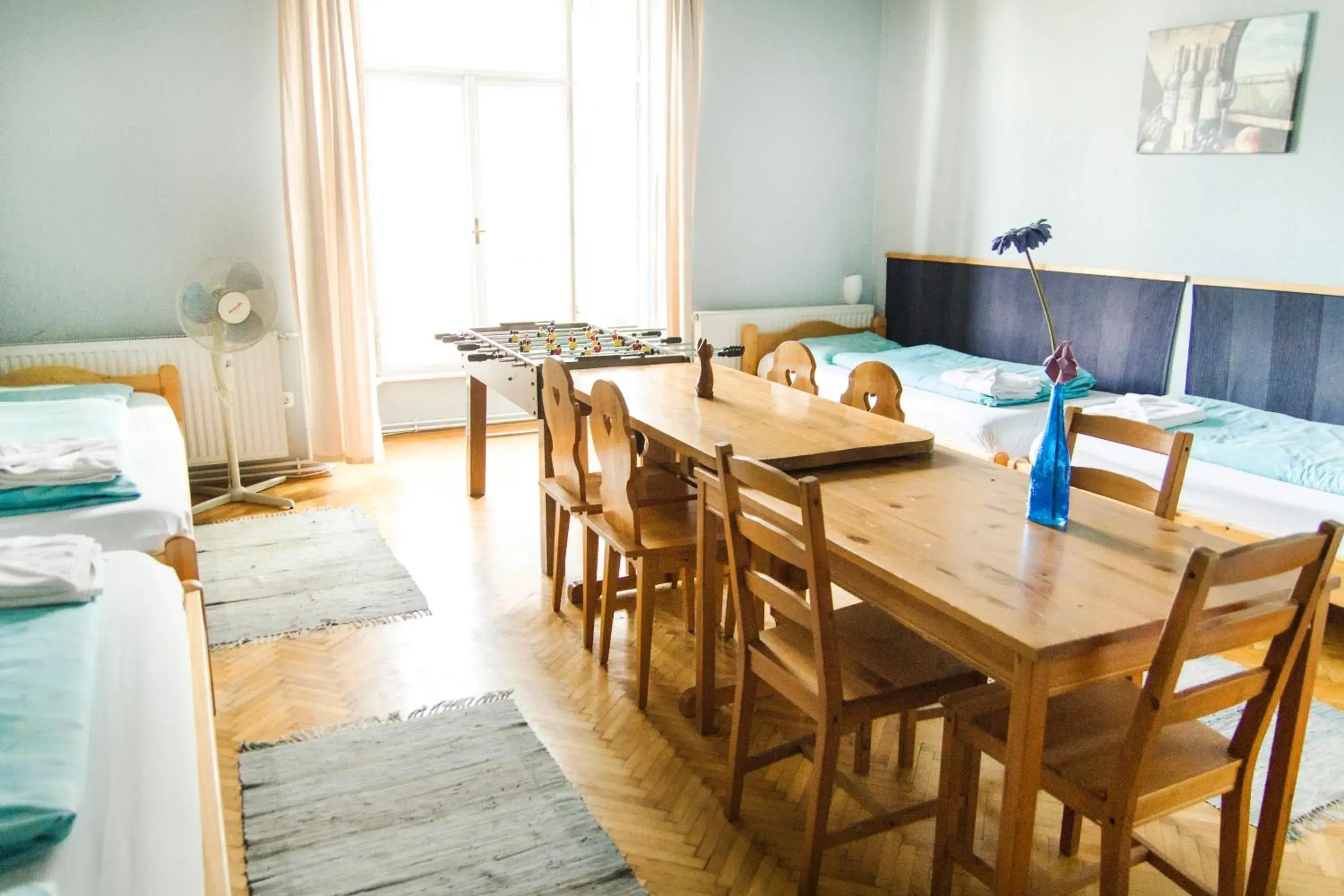 Bedroom, Dining Area in 7x24 Central Hostel