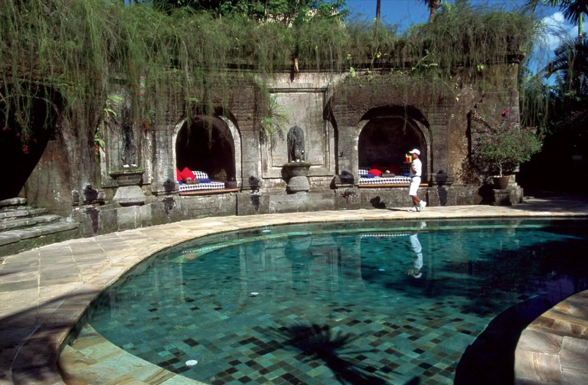 Swimming Pool in Ibah