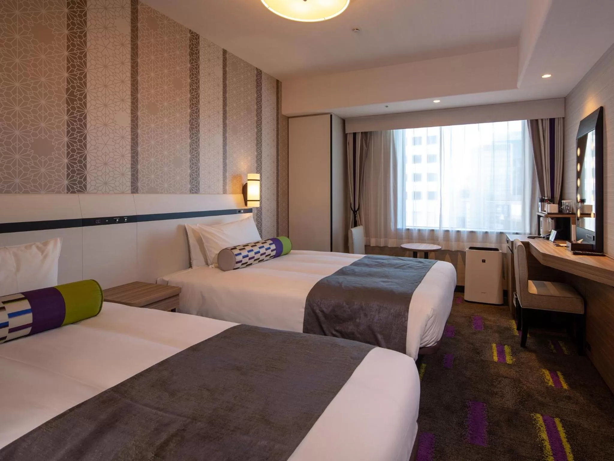 Photo of the whole room, Bed in Hotel Monterey Le Frere Osaka