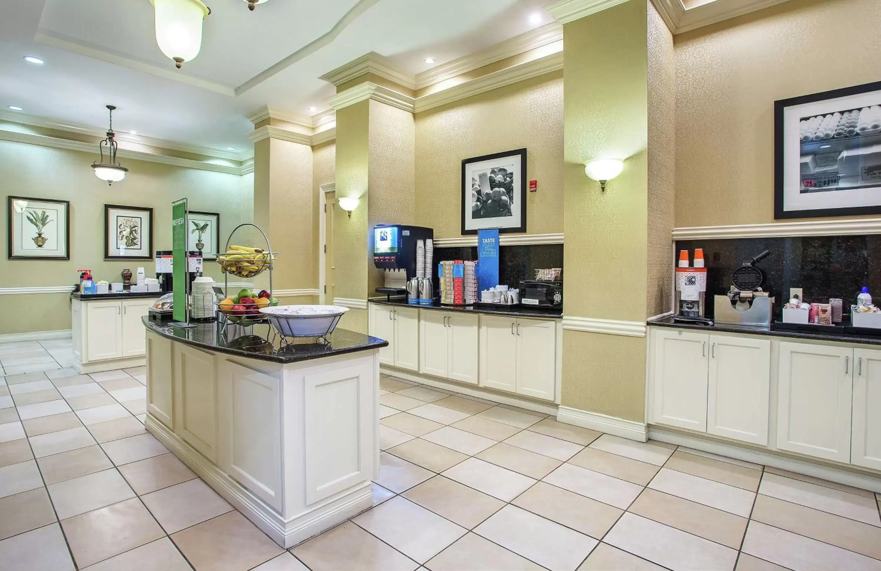 Dining area, Restaurant/Places to Eat in Hampton Inn Pikeville