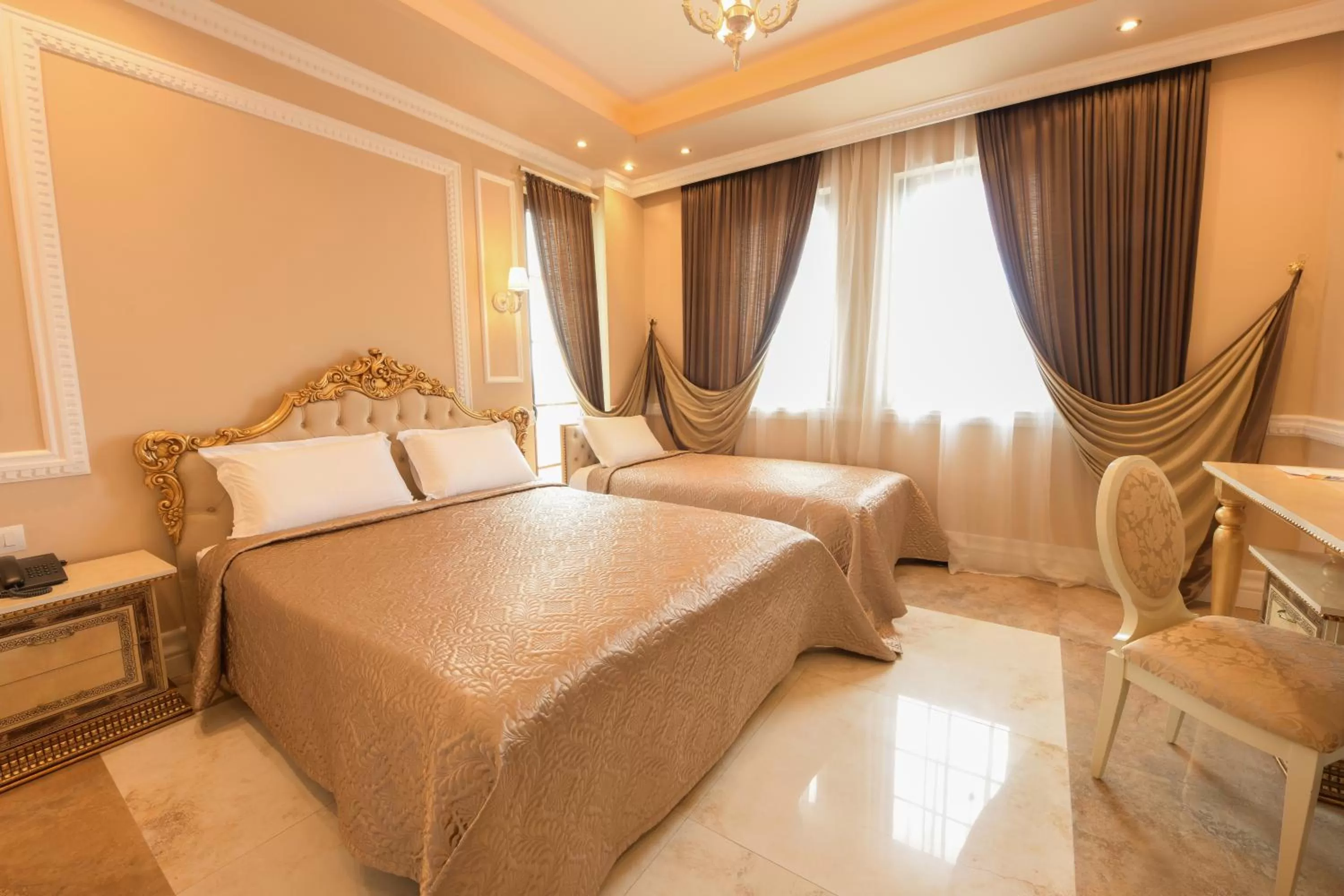 Photo of the whole room in Luani ARTE