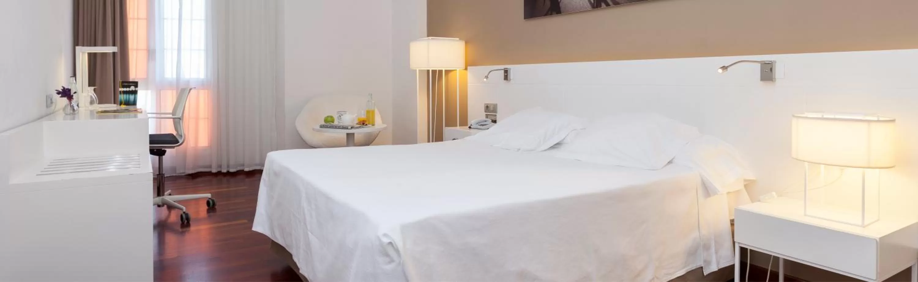 Bedroom, Bed in URH Ciutat de Mataró