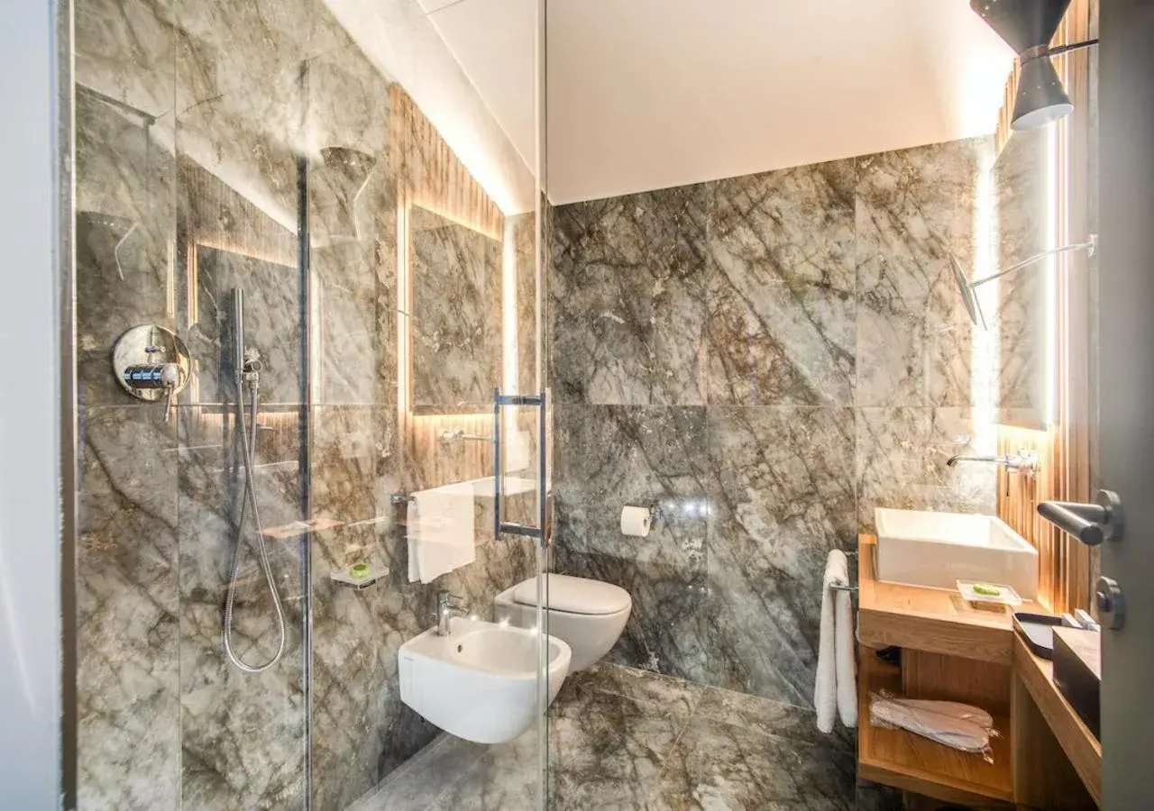 Bathroom in DBH - Boutique Hotel Lake Como