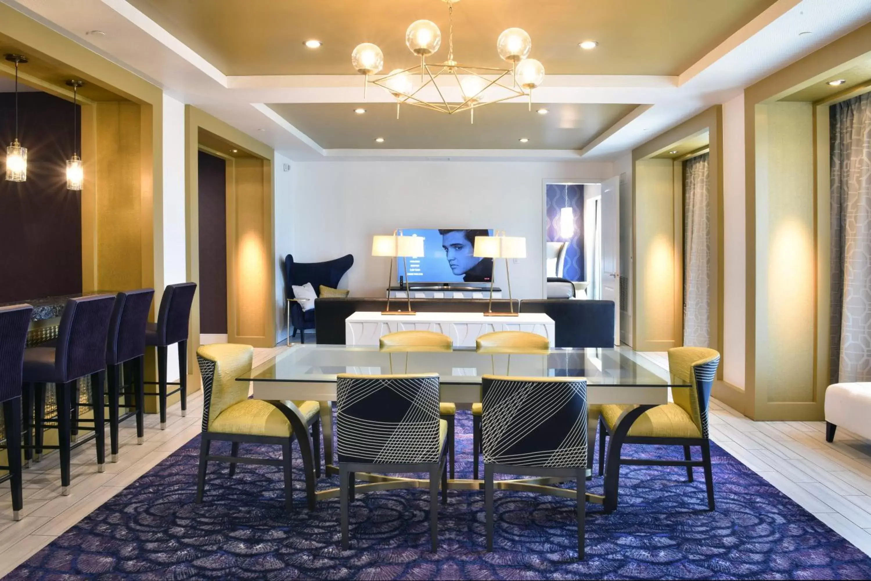 Living room in The Guest House at Graceland Living room in The Guest House at Graceland