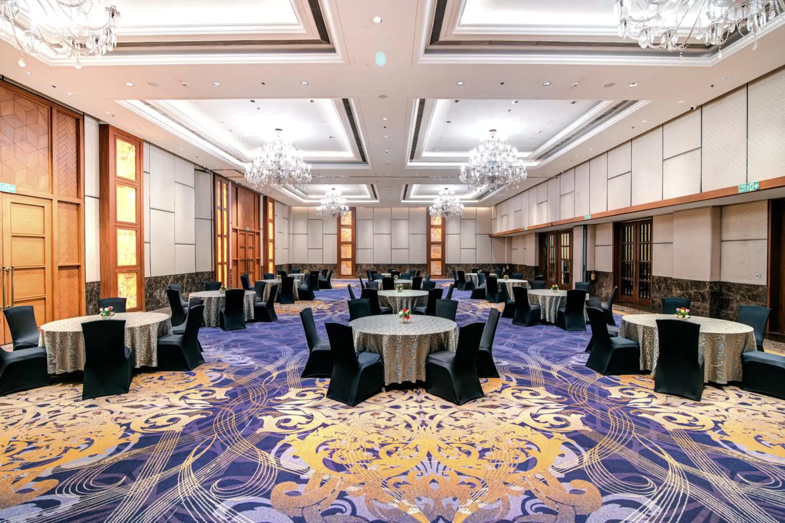 Banquet/Function facilities, Banquet Facilities in Hyatt Ahmedabad