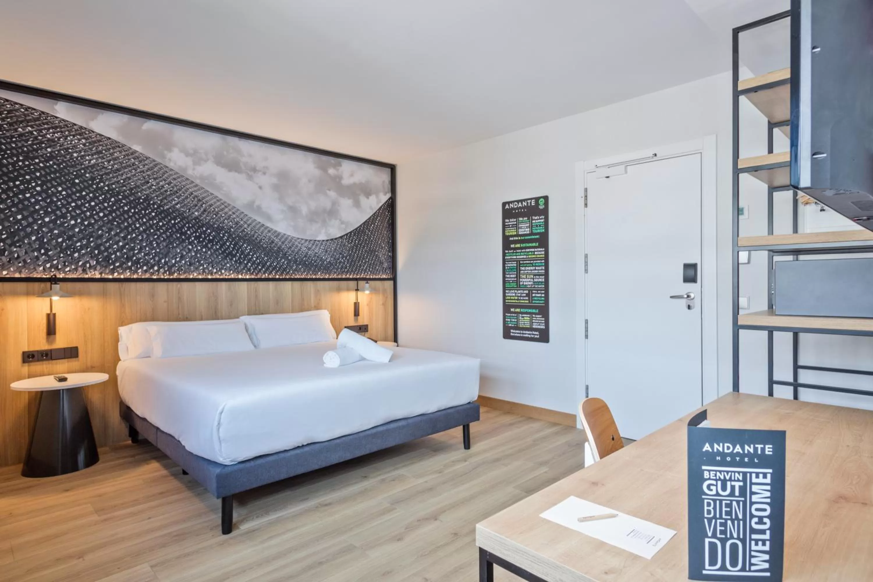 Photo of the whole room, Bed in Andante Hotel