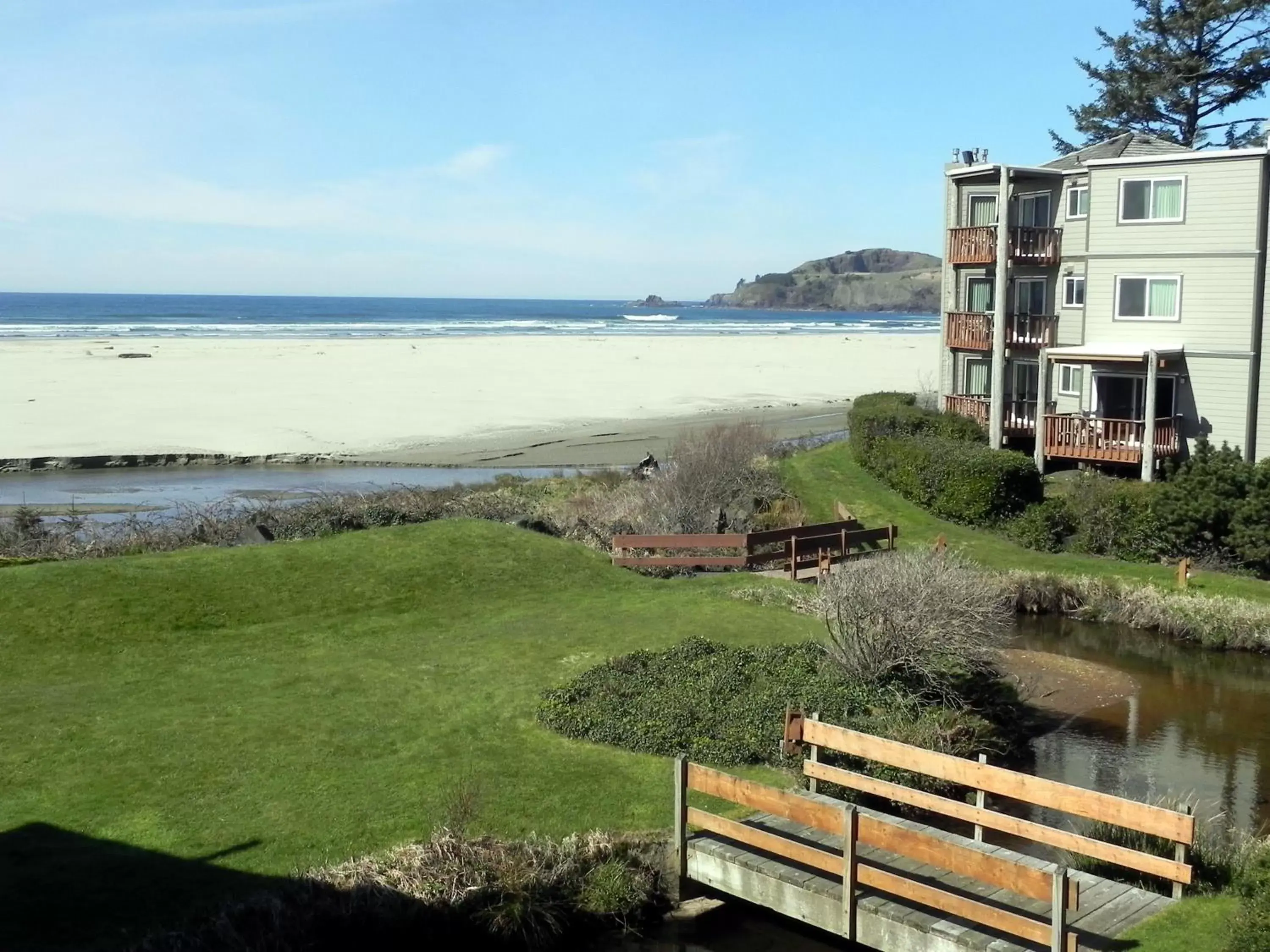 Nearby landmark, Garden in Little Creek Cove Beach Resort