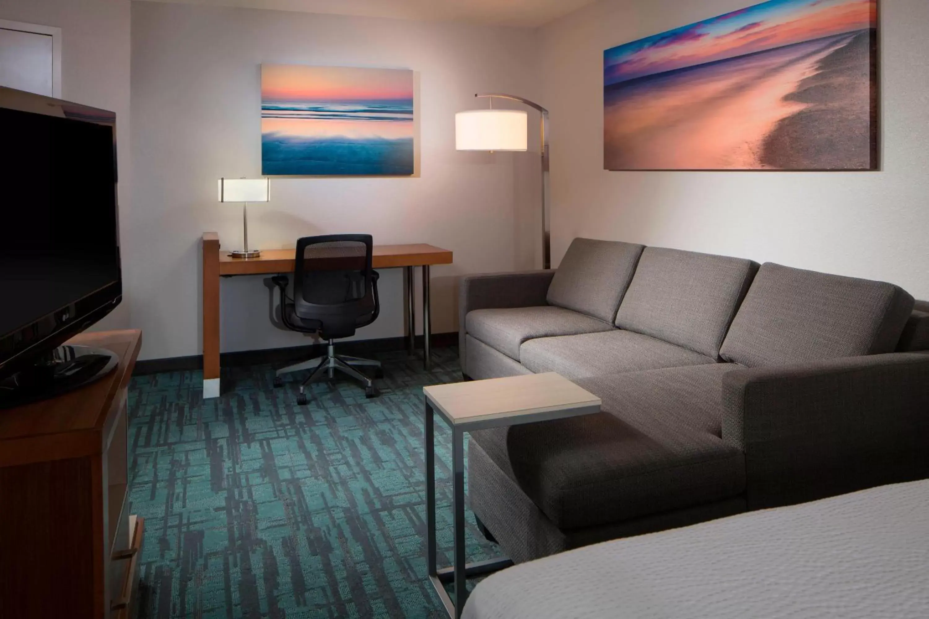 Living room, Seating Area in SpringHill Suites Miami Downtown/Medical Center