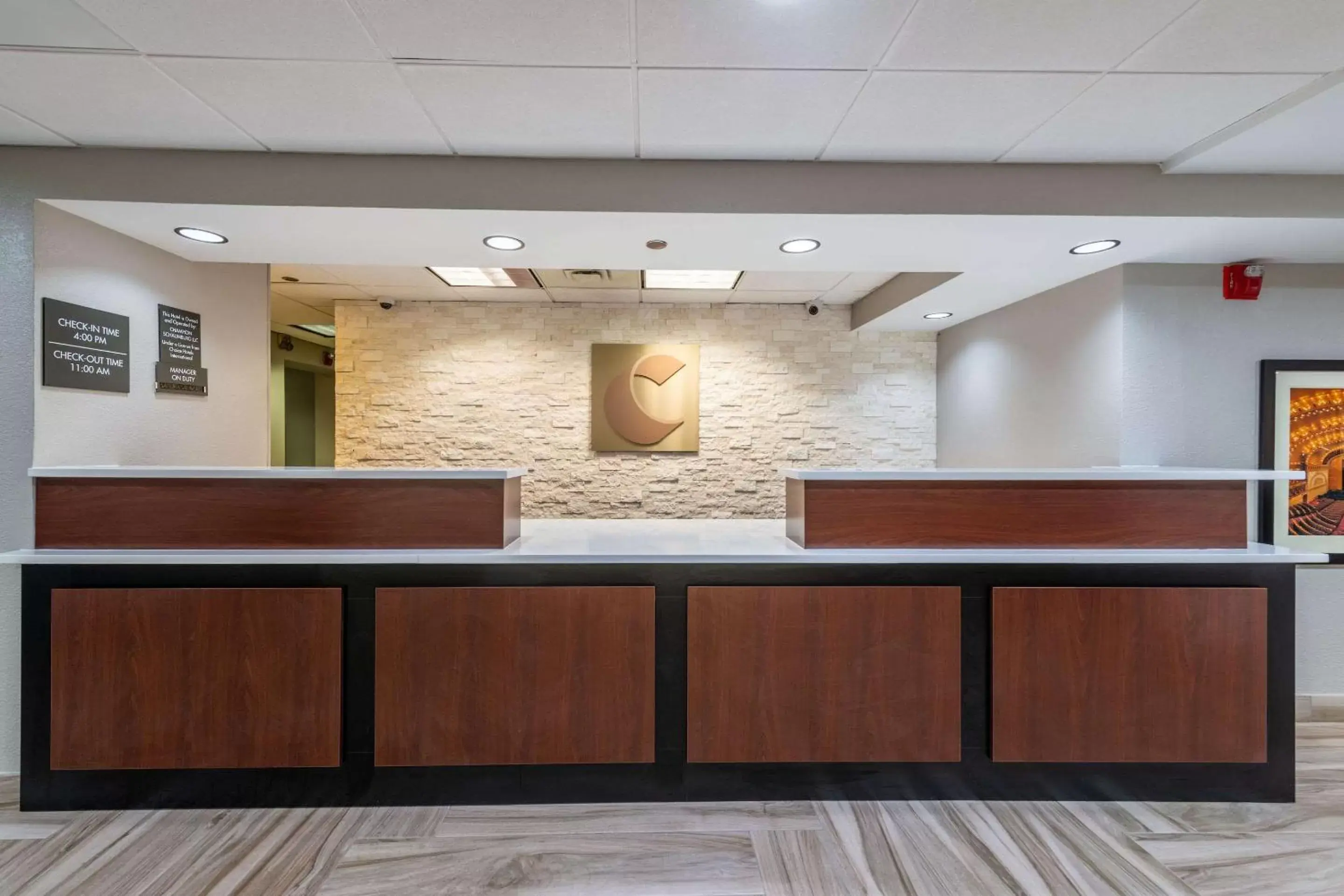 Lobby or reception, Lobby/Reception in Comfort Inn Chicago Schaumburg - O'Hare Airport