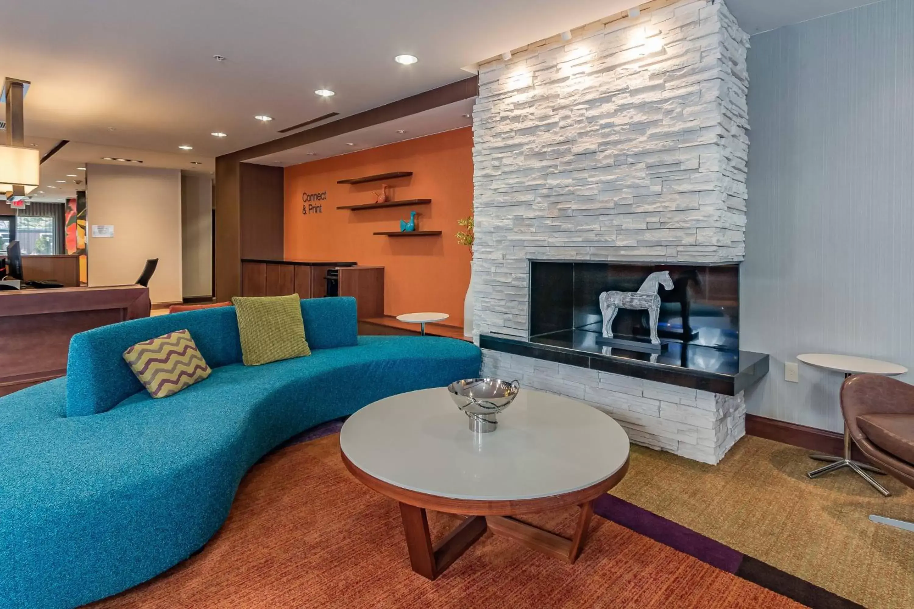 Lobby or reception, Seating Area in Fairfield Inn & Suites by Marriott Elkhart