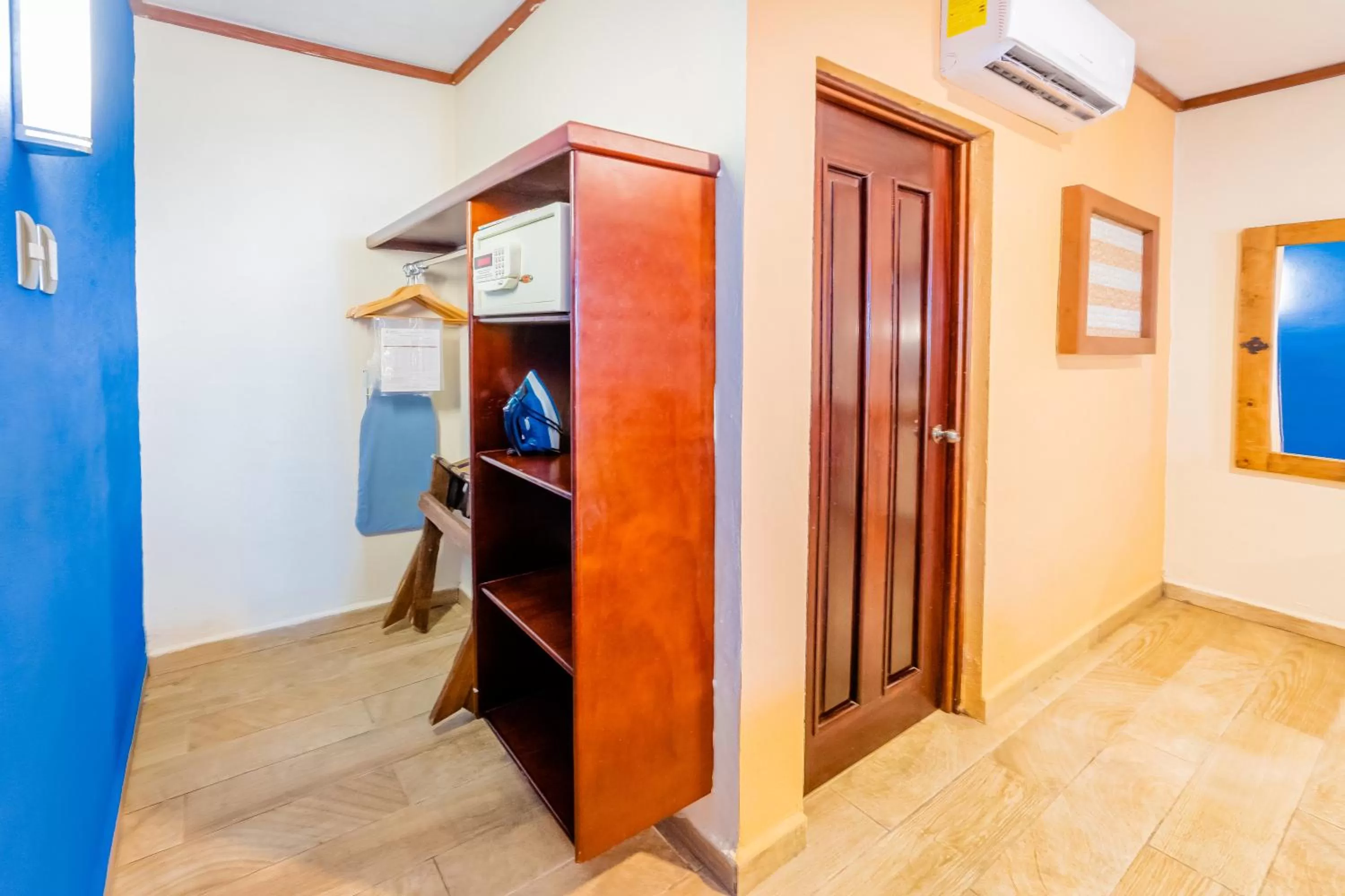 furniture in Hacienda Inn Aeropuerto