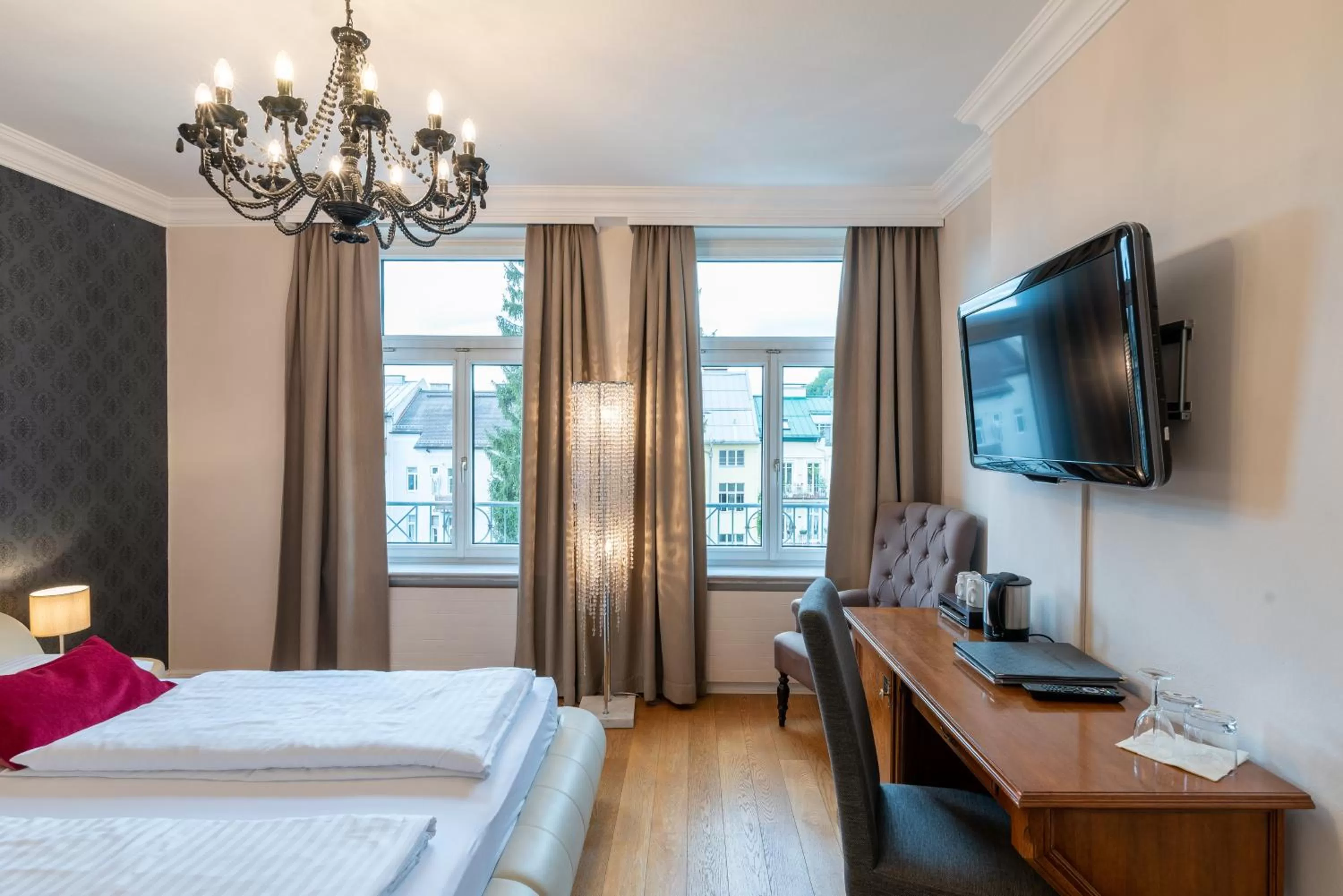 Photo of the whole room, Bed in Altstadthotel Wolf-Dietrich