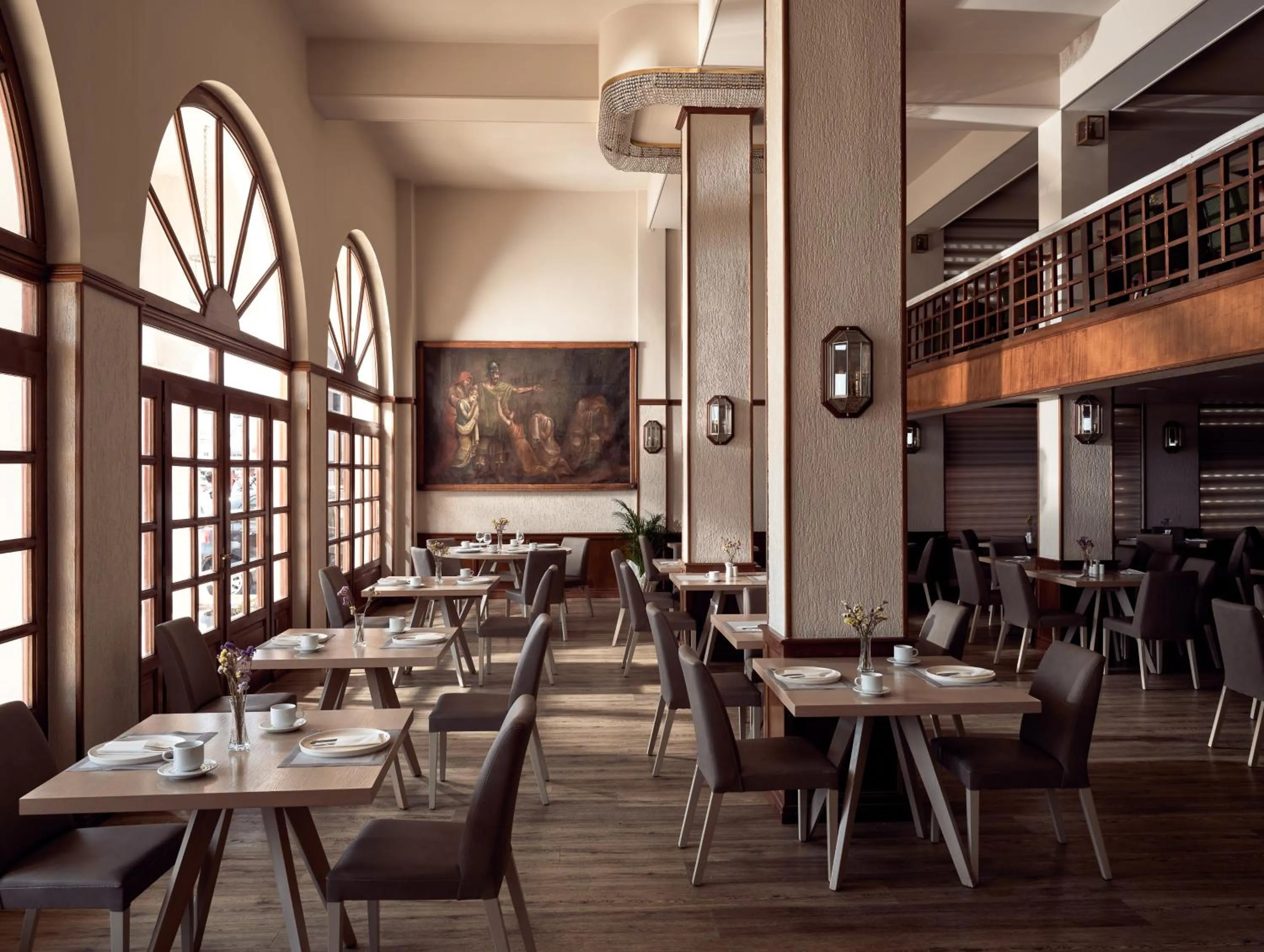 Restaurant/places to eat in Strada Marina Hotel