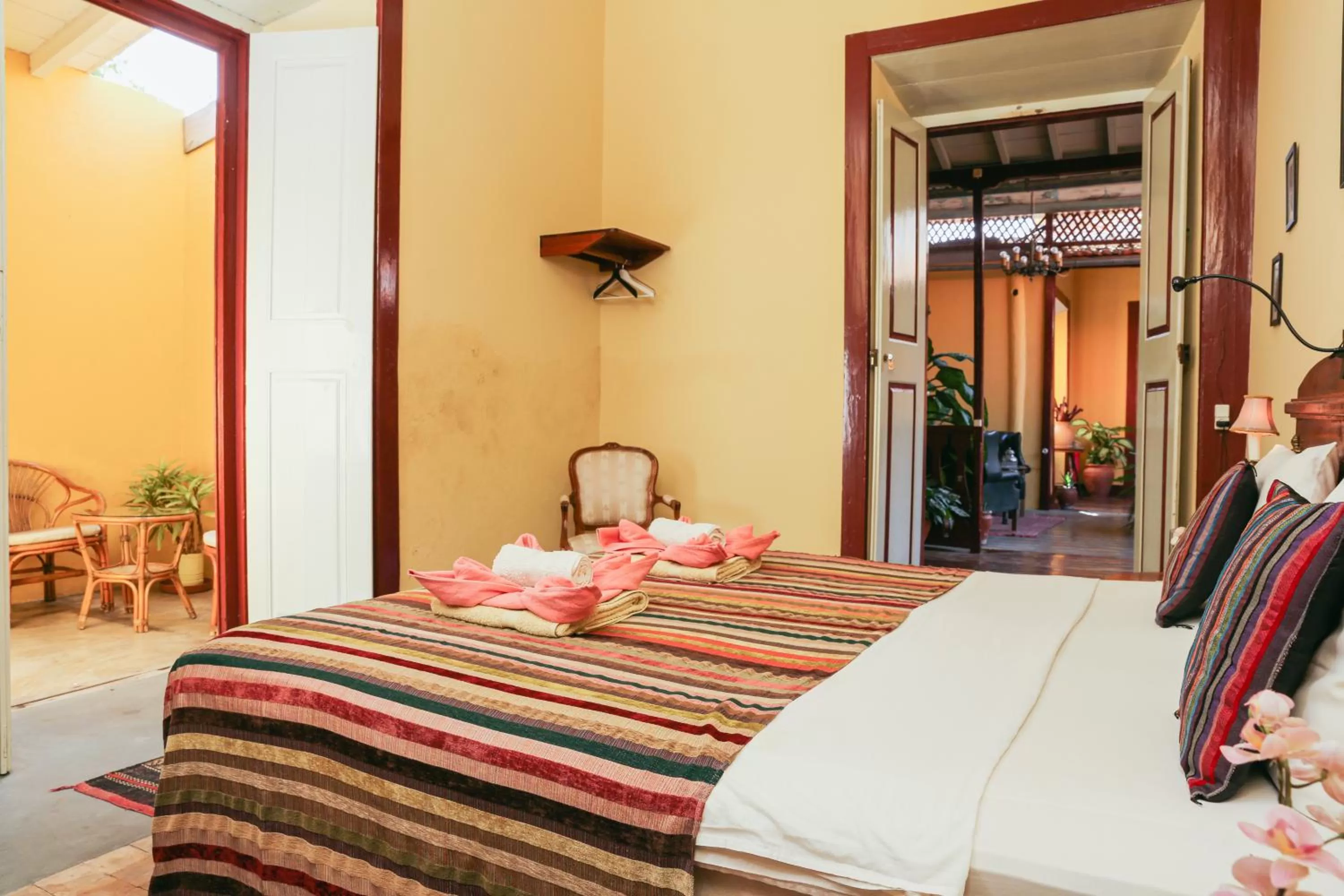 Photo of the whole room, Bed in The Colonial Guest House
