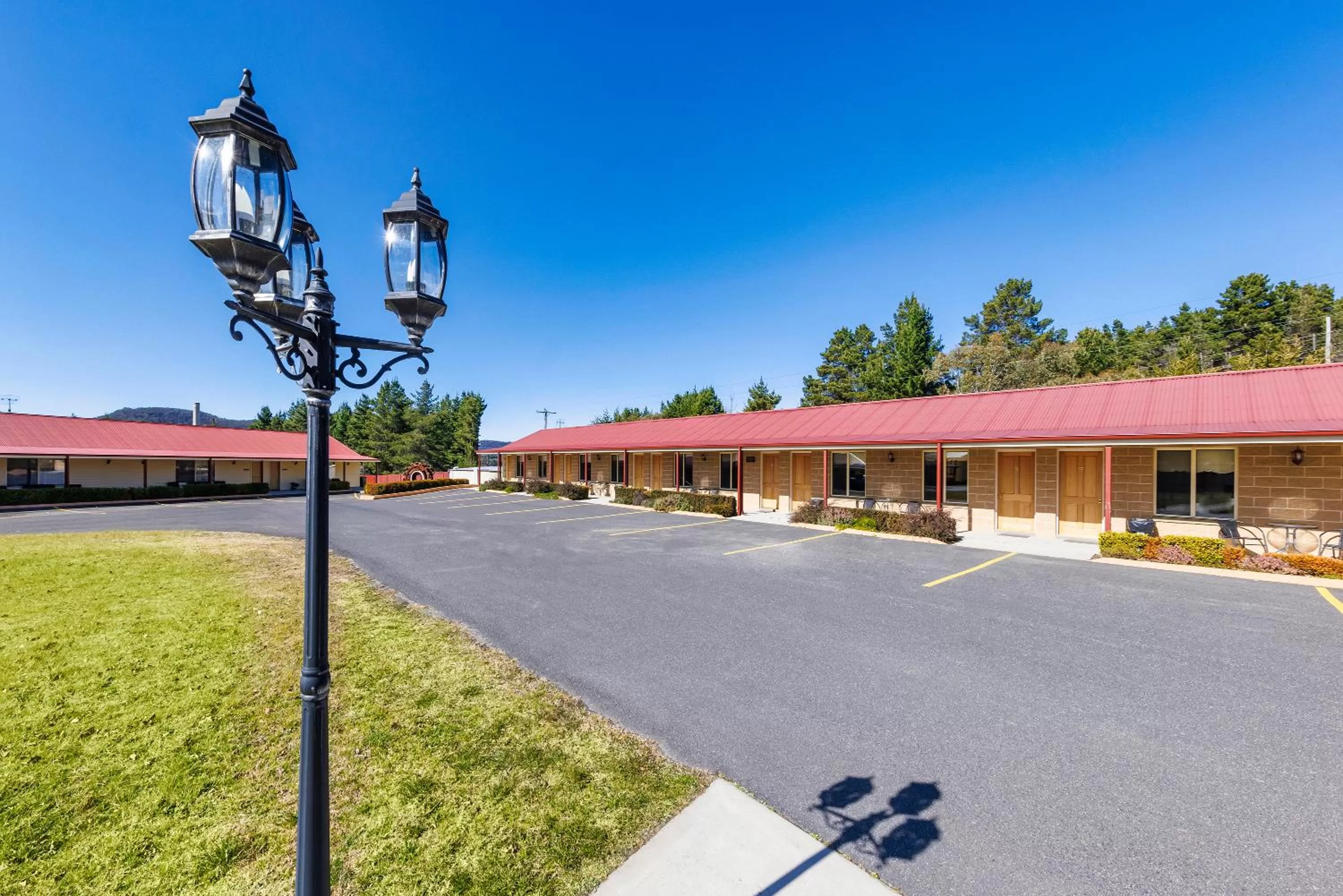 Property building in Black Gold Motel