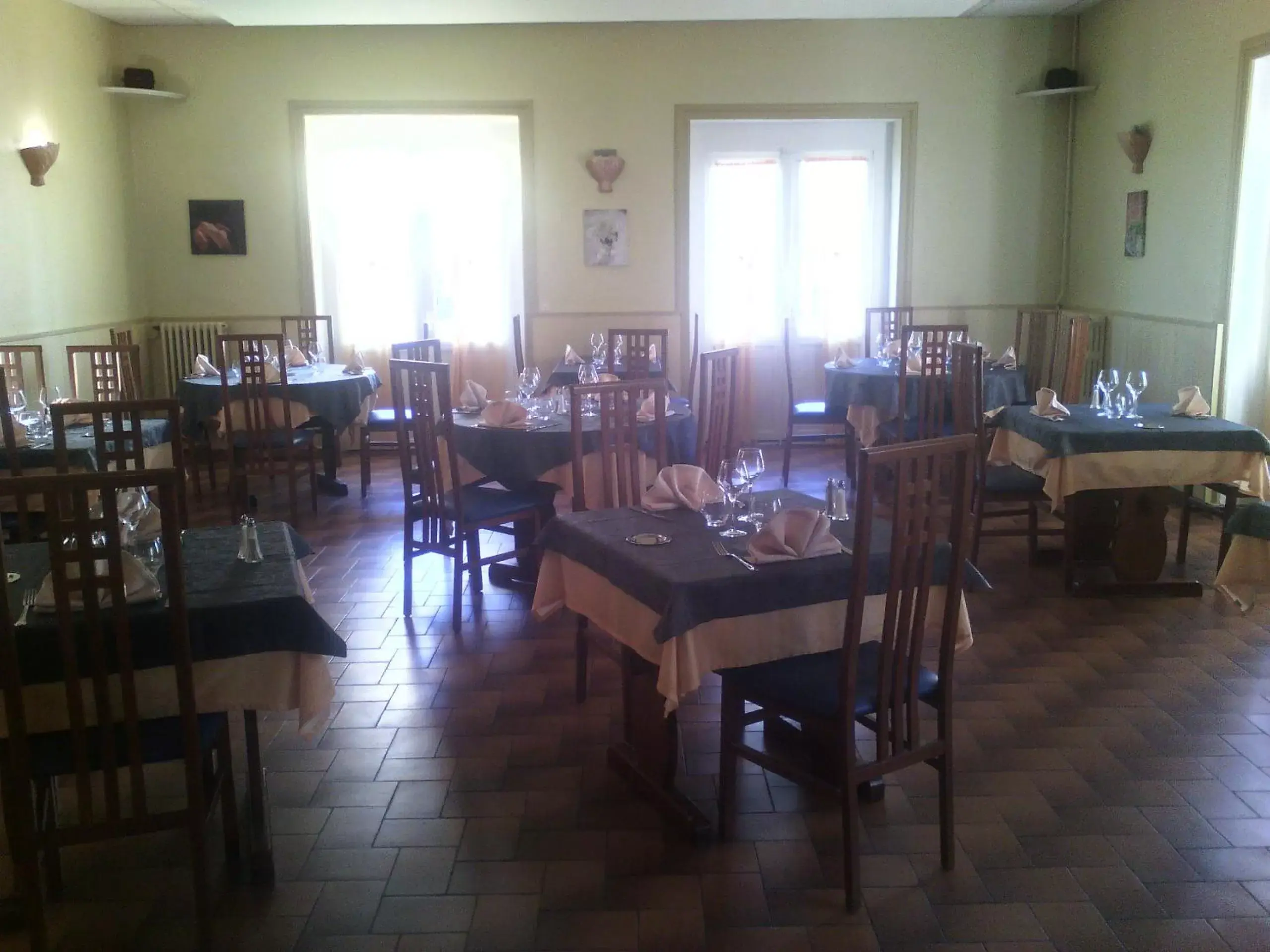 Restaurant/Places to Eat in Le Logis Des Voyageurs