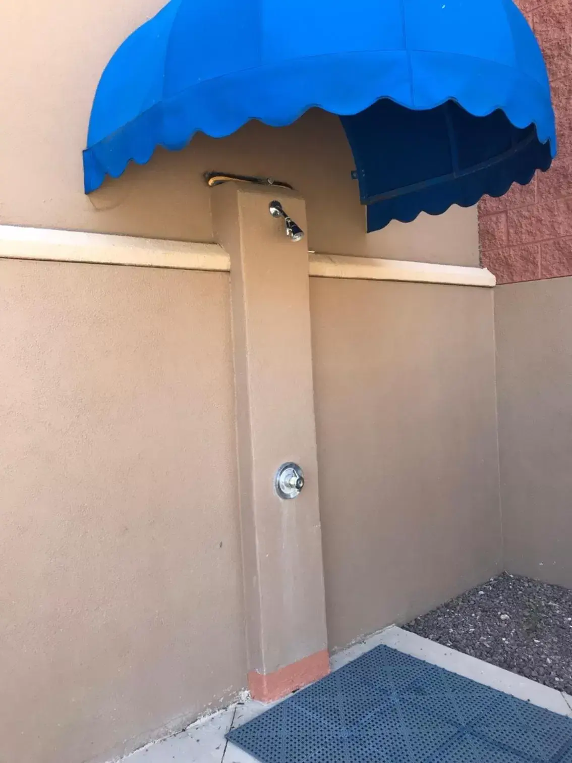 Area and facilities, Bathroom in Varsity Clubs of America - Tucson