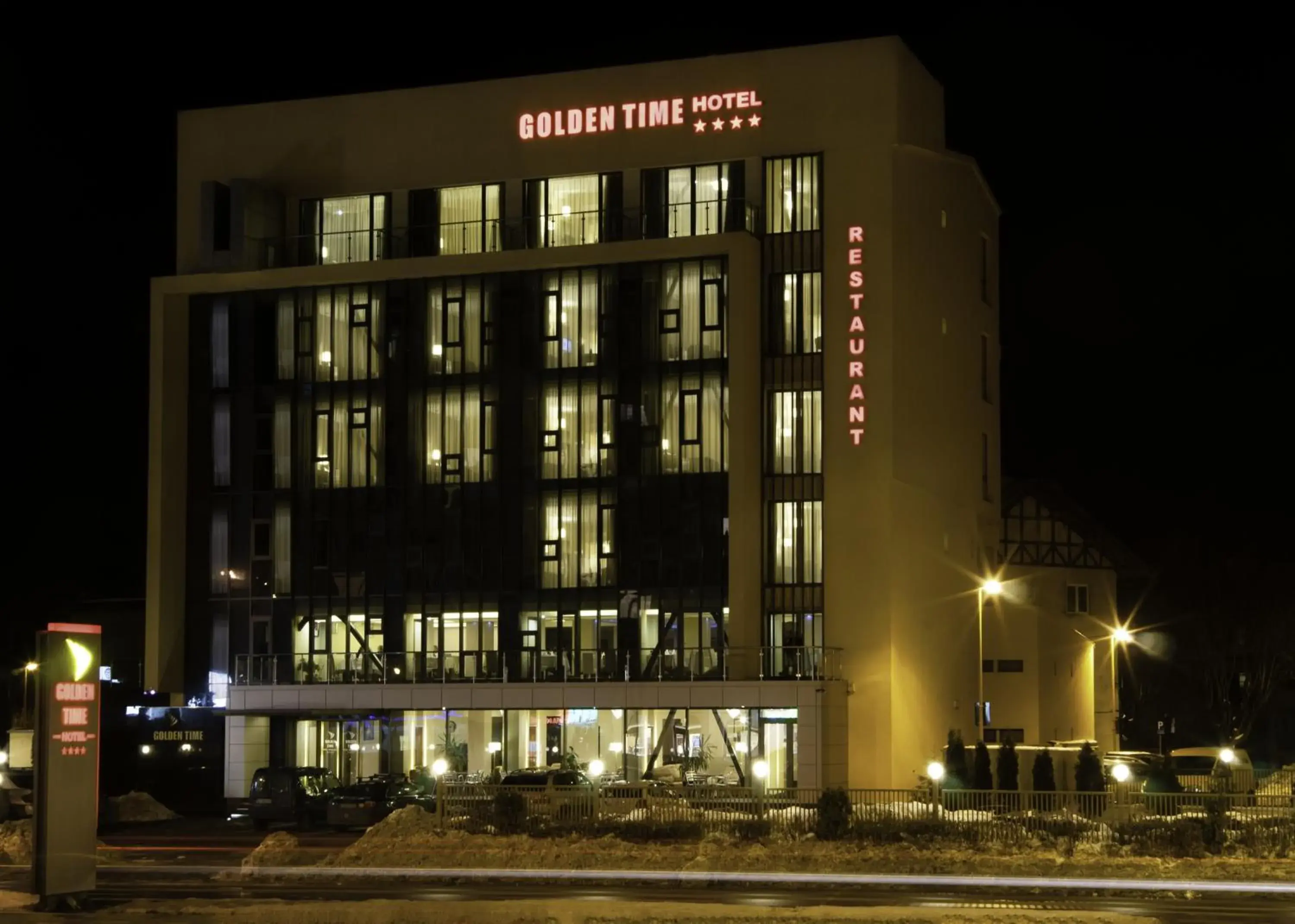 Facade/entrance, Property Building in Golden Time Hotel