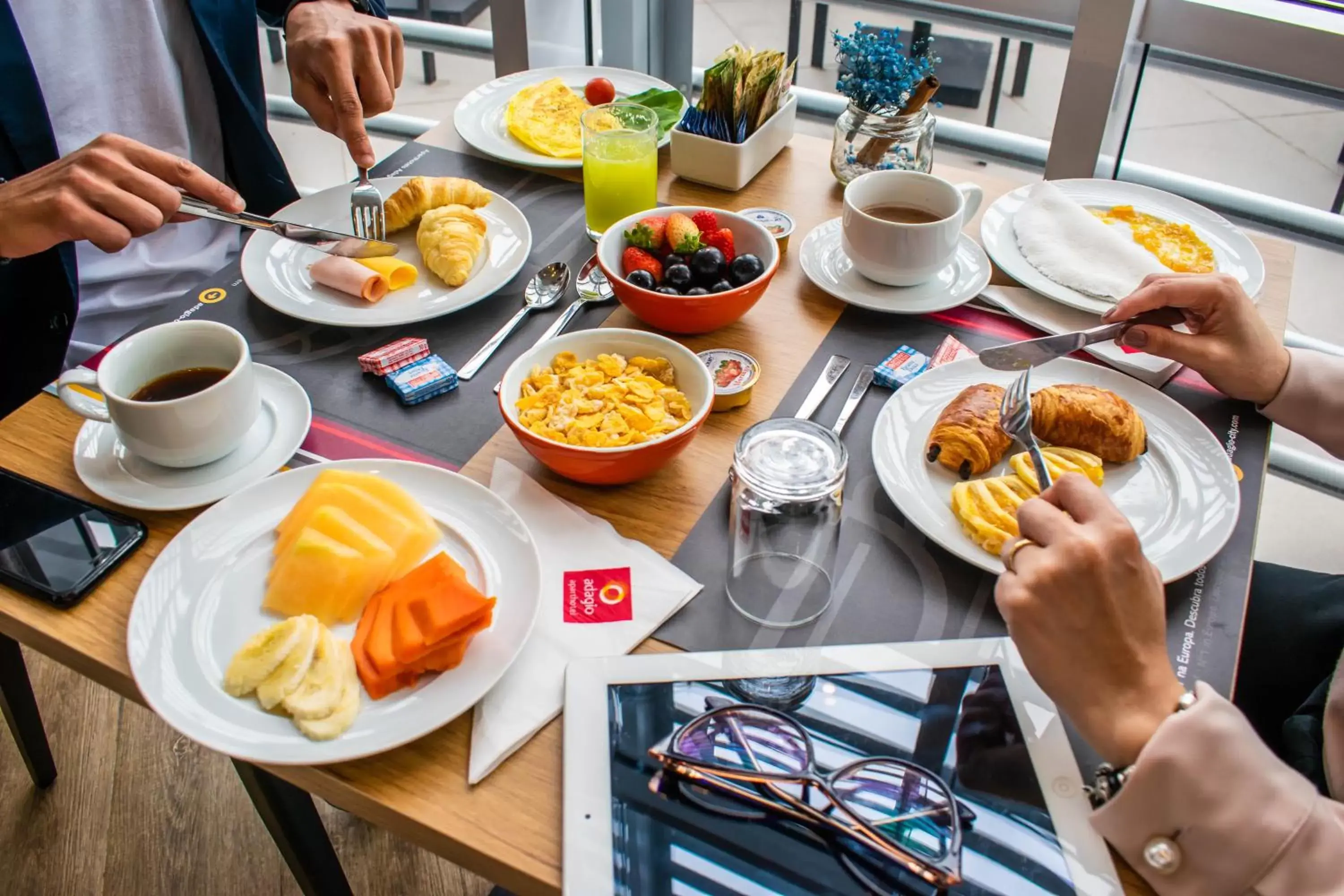 Food and drinks in Aparthotel Adagio Sao Bernardo Do Campo Food and drinks in Aparthotel Adagio Sao Bernardo Do Campo