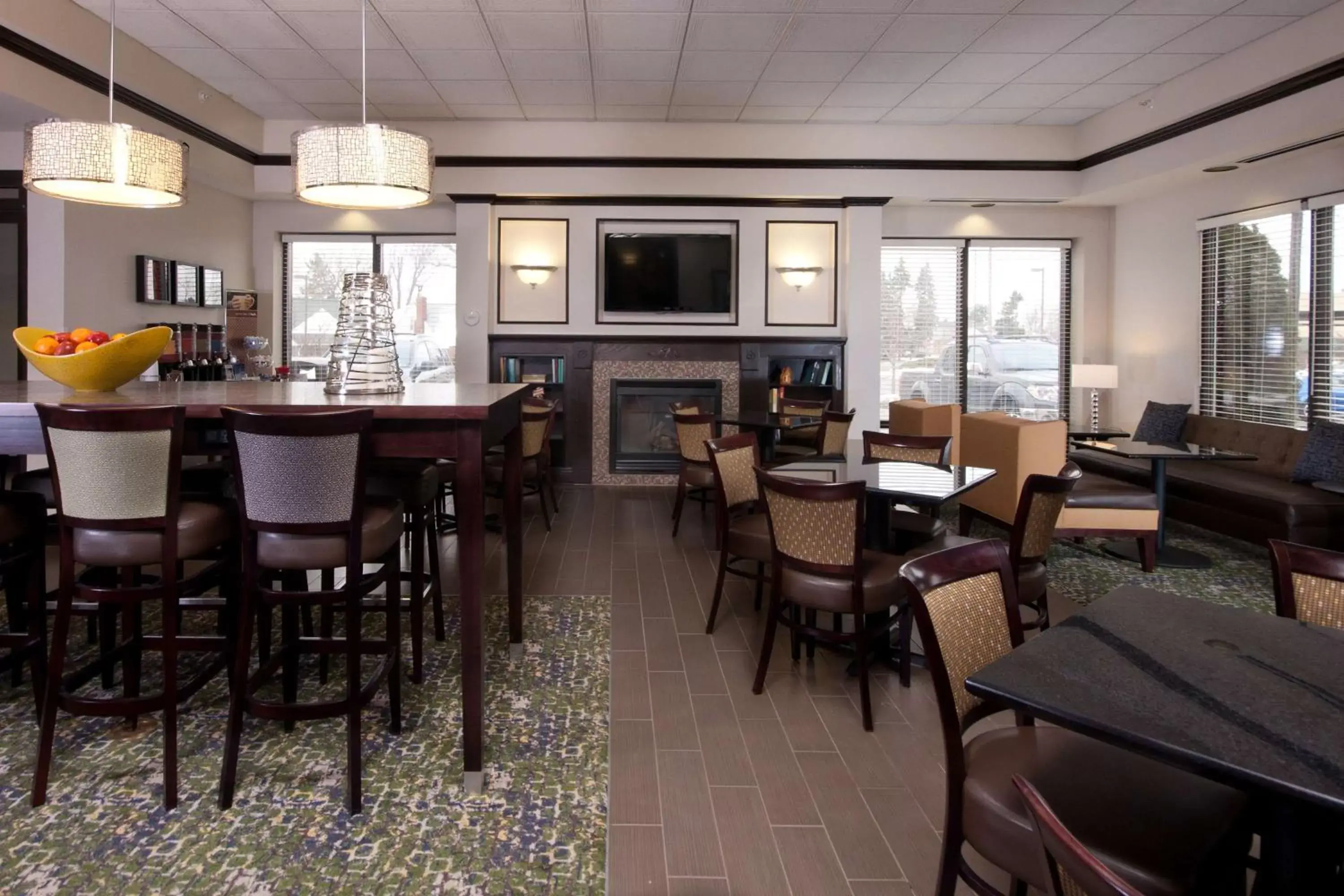 Lobby or reception, Restaurant/Places to Eat in Hampton Inn Buffalo-South/I-90