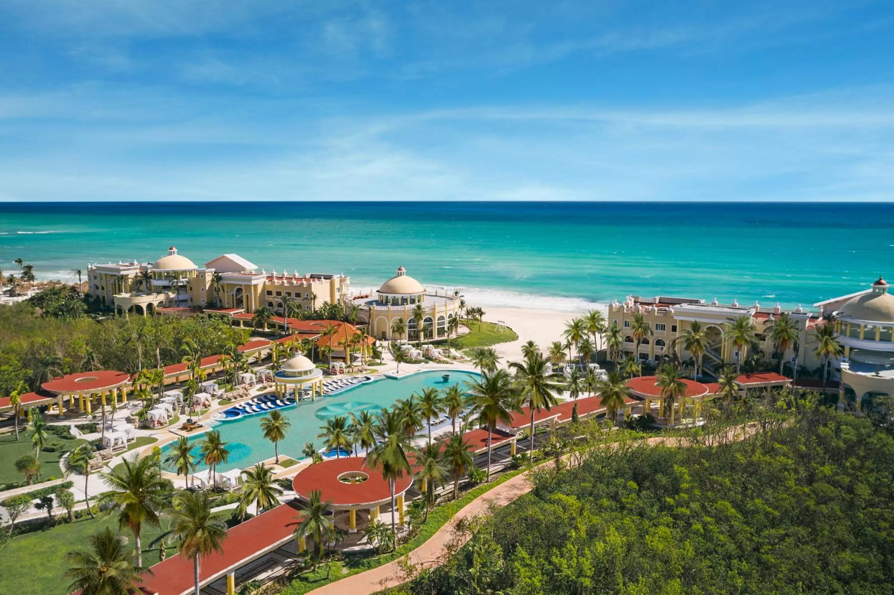 Day in JOIA Paraiso by Iberostar - Adults Only All Inclusive Resort