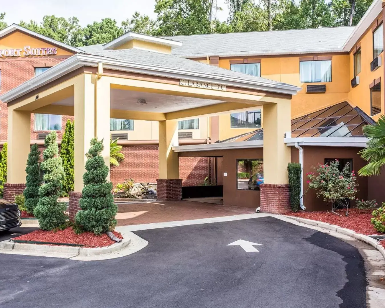 Property building in Comfort Suites Morrow- Atlanta South